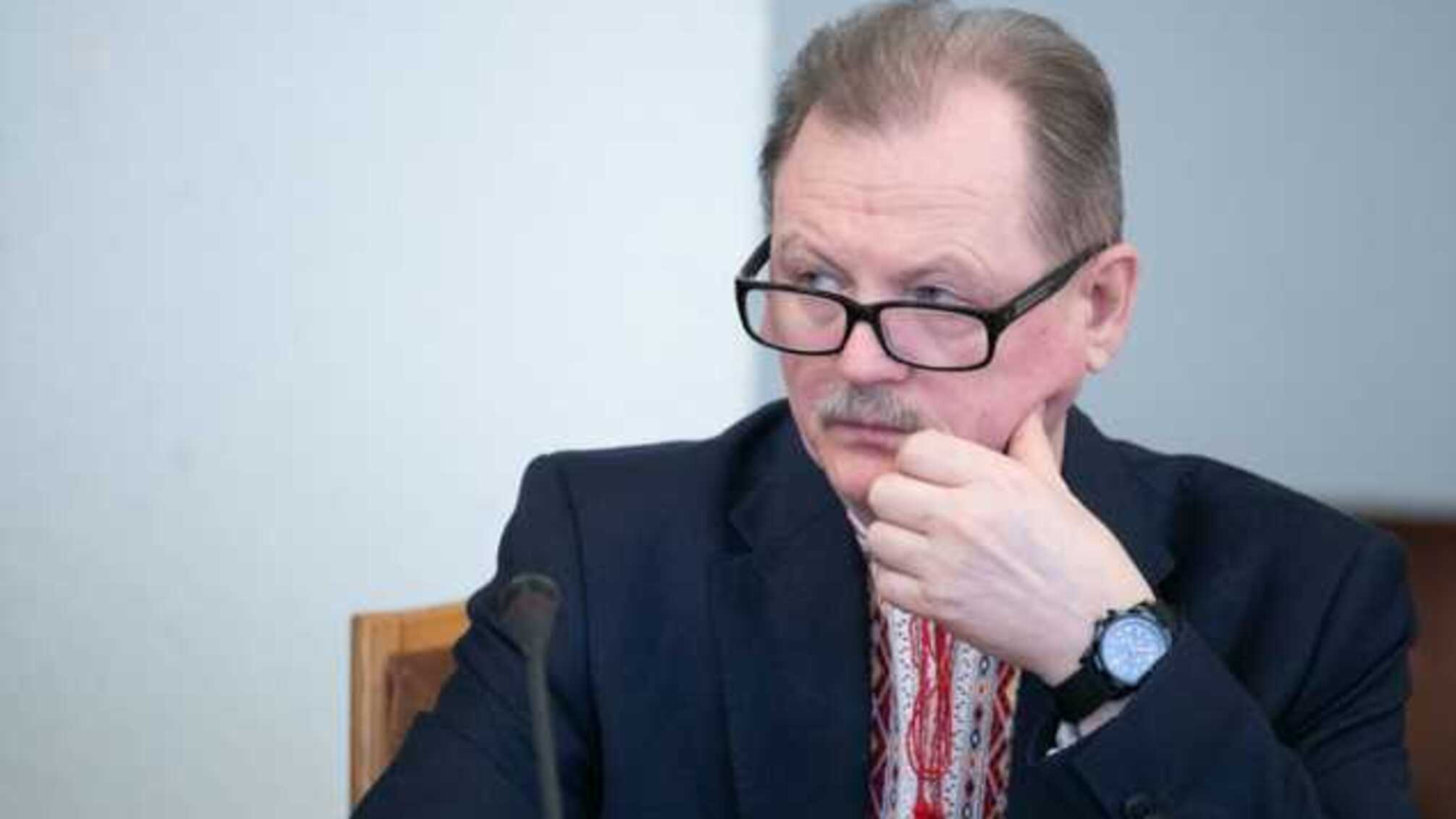 “Це свавілля”: вчителі скаржаться, що їх виганяють у відпустку за свій рахунок або урізають зарплату