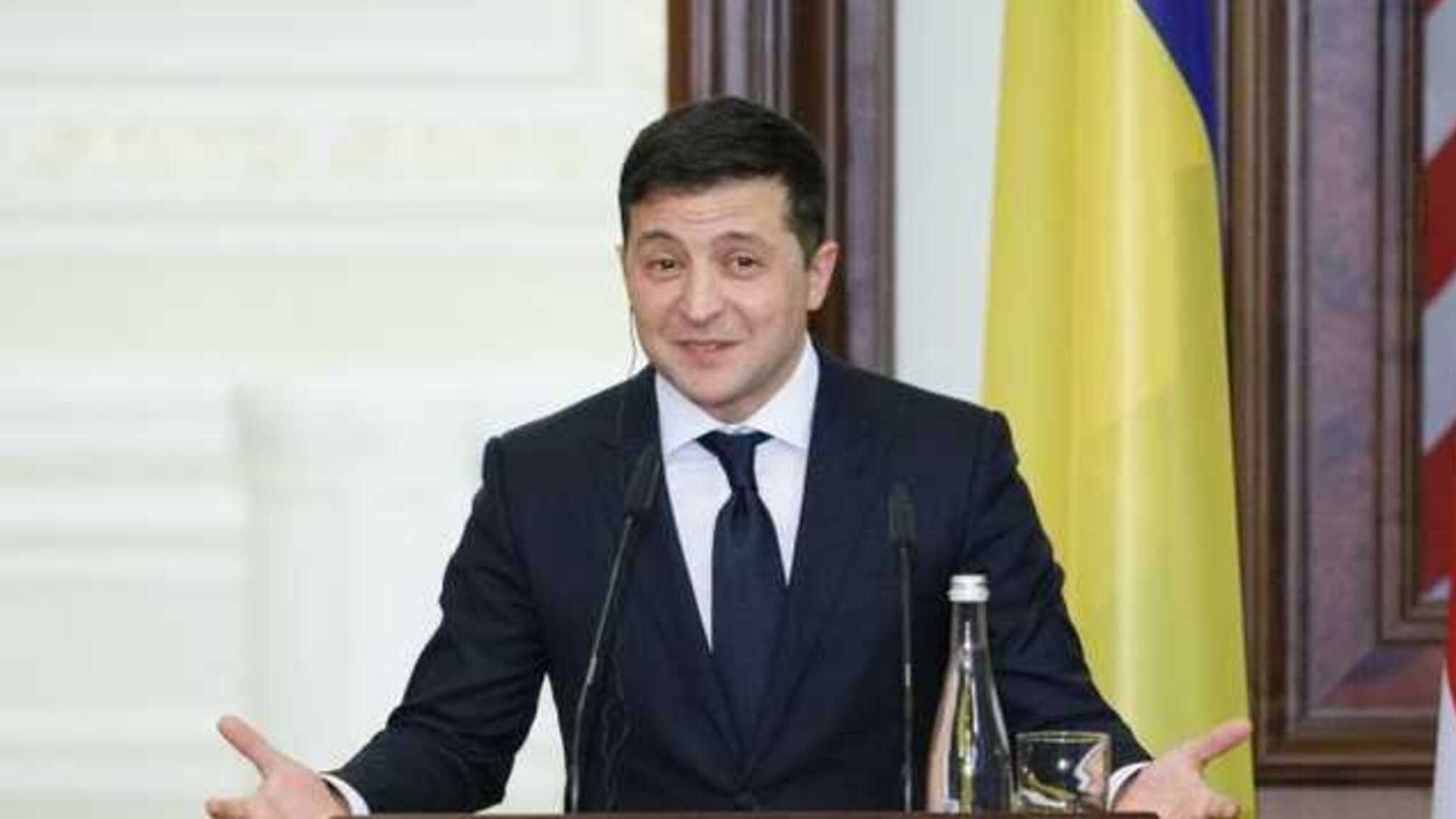 Зеленский обещает миллион долларов за вакцину от коронавируса