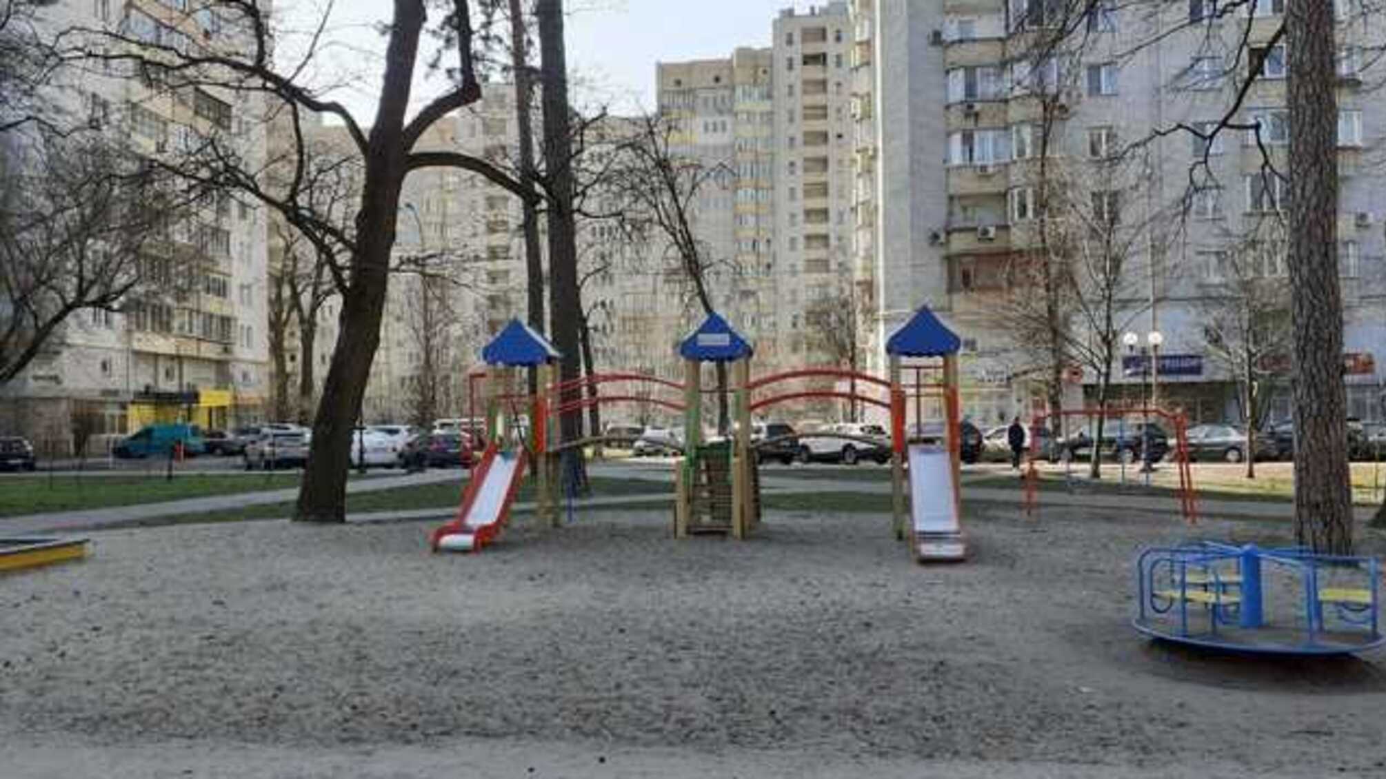 Минздрав объяснил, что считается 'общественным местом' в Украине