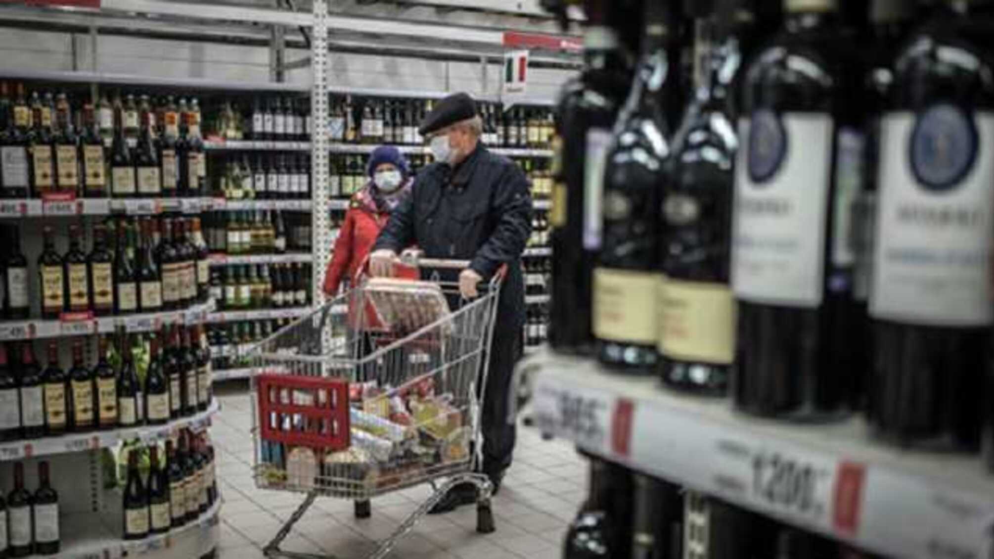 New York Times: В России пандемию коронавируса усугубляет массовый алкоголизм