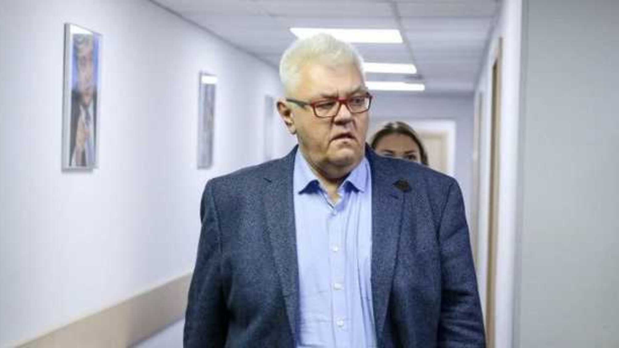 Сивохо заявил, что Зеленский очень хочет мира, но на его точку зрения оказывают влияние