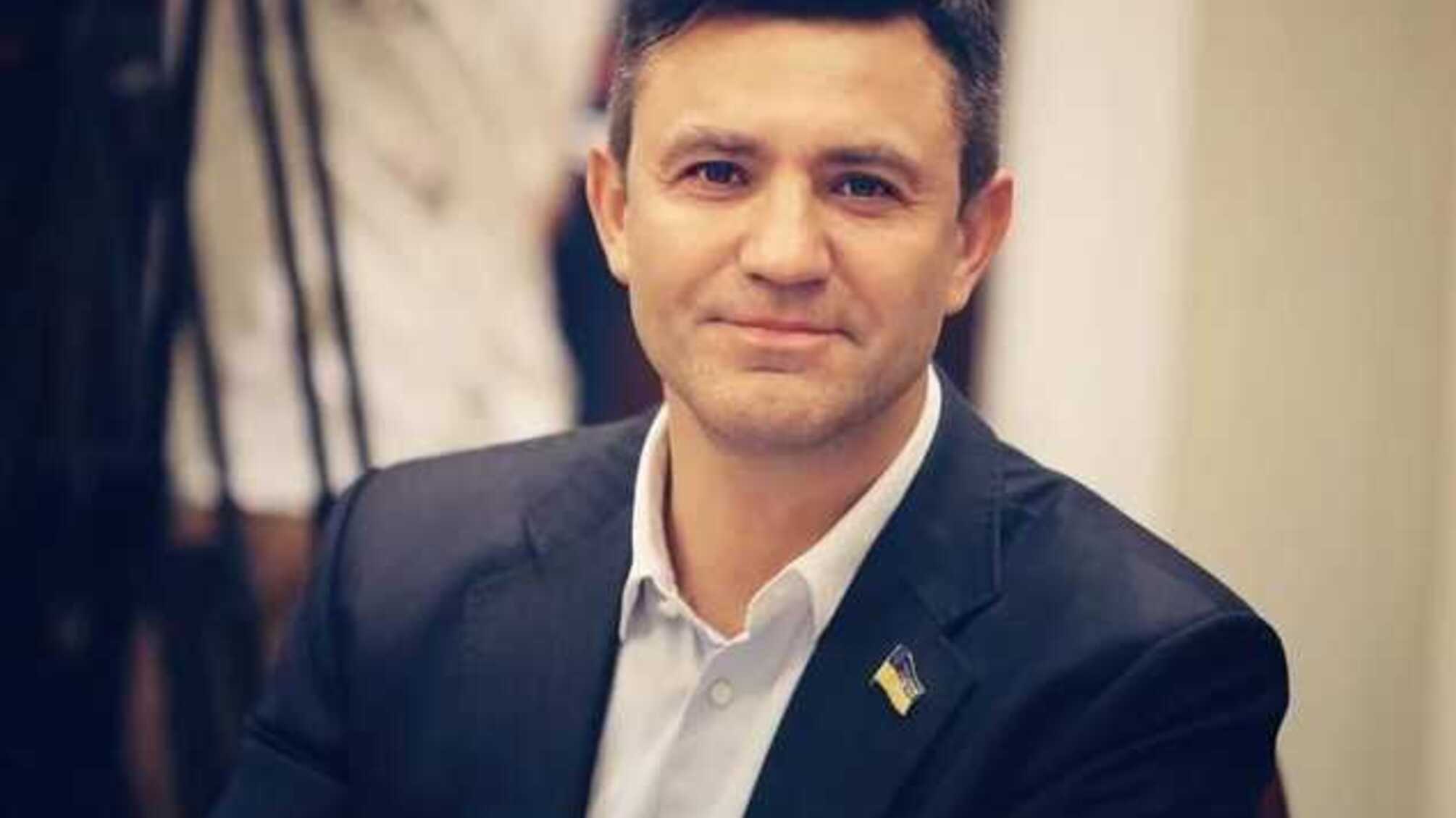 Николай Тищенко организовал избирательный штаб в ресторане «Велюр»