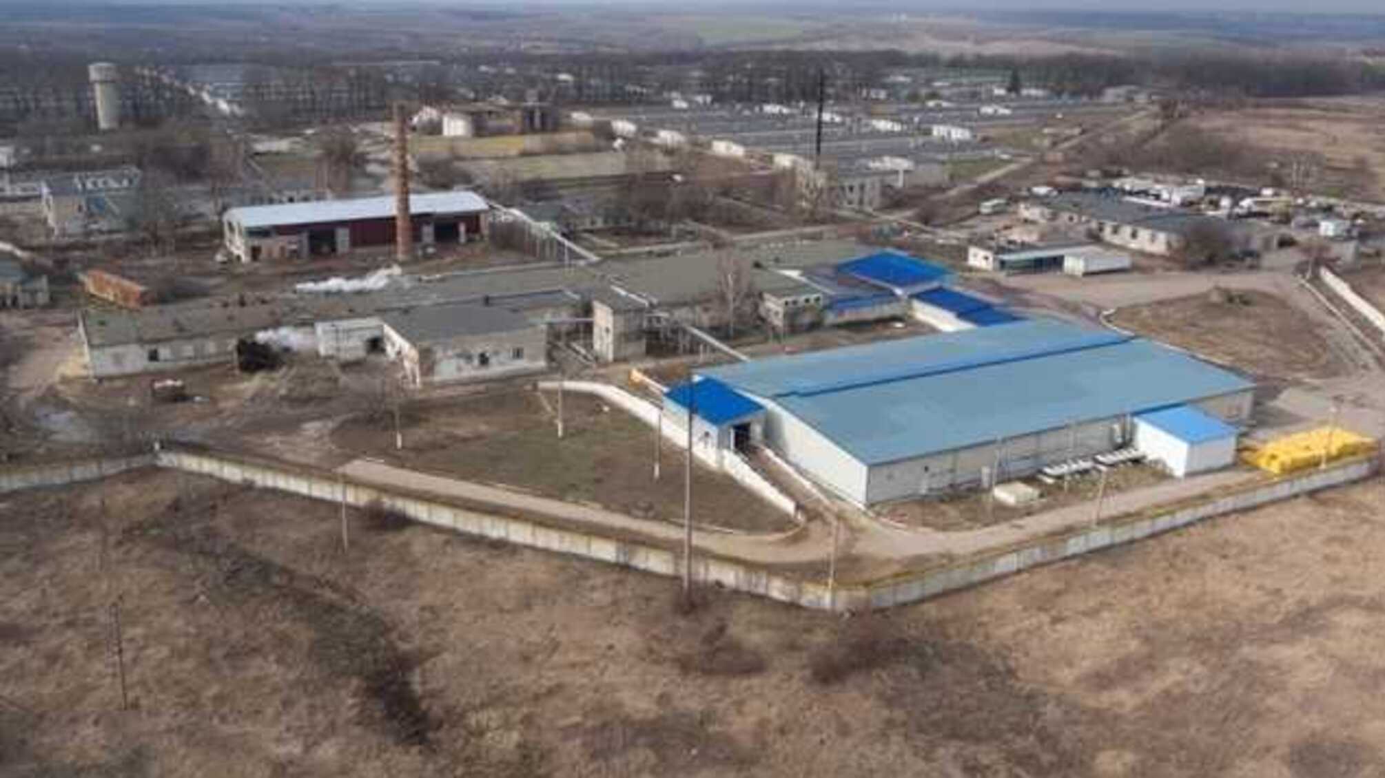 Опасная птицефабрика под Харьковом продолжает работу, несмотря на решение суда о закрытии и угрозу уголовной ответственности - Минюст