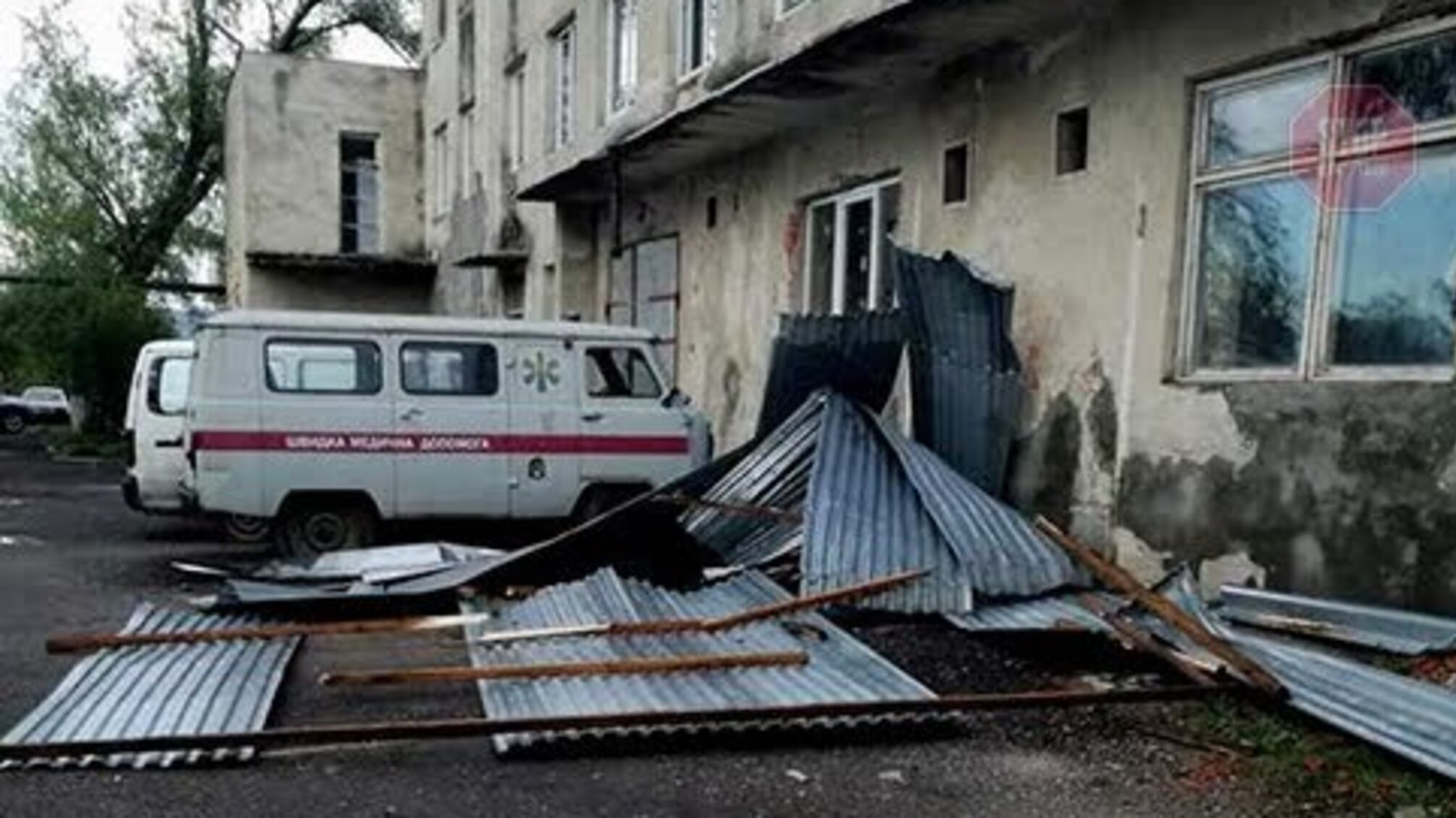 На Закарпатті пронісся потужний буревій