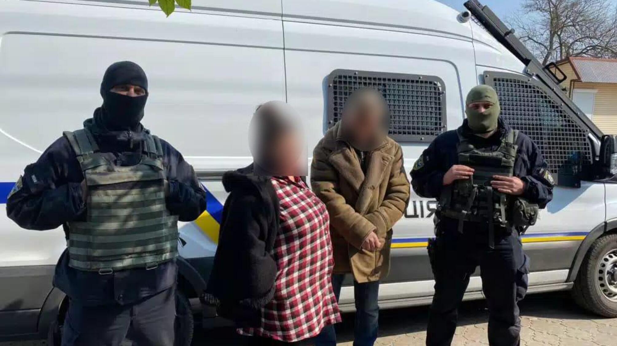 У Херсоні поліцейські перекрили канал надходження важких наркотиків та затримали групу наркодилерів