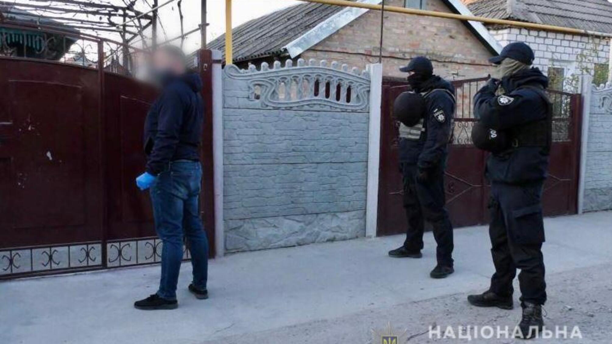 На Херсонщині поліцейські викрили групу осіб, підозрюваних у крадіжках в особливо великих розмірах