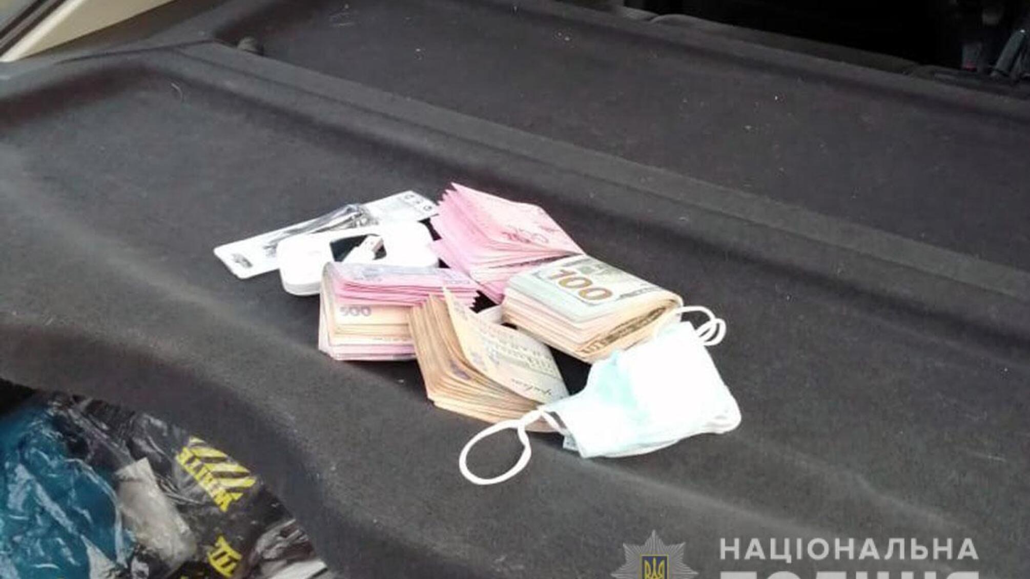 Поліцейські Донеччини затримали злочинну групу за розбійний напад на підприємця