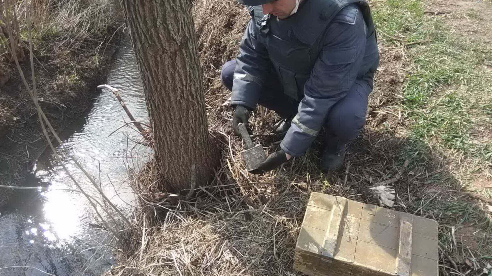 Харківська область: піротехніки ДСНС за добу розмінували 238 вибухонебезпечних предметів часів Другої світової війни