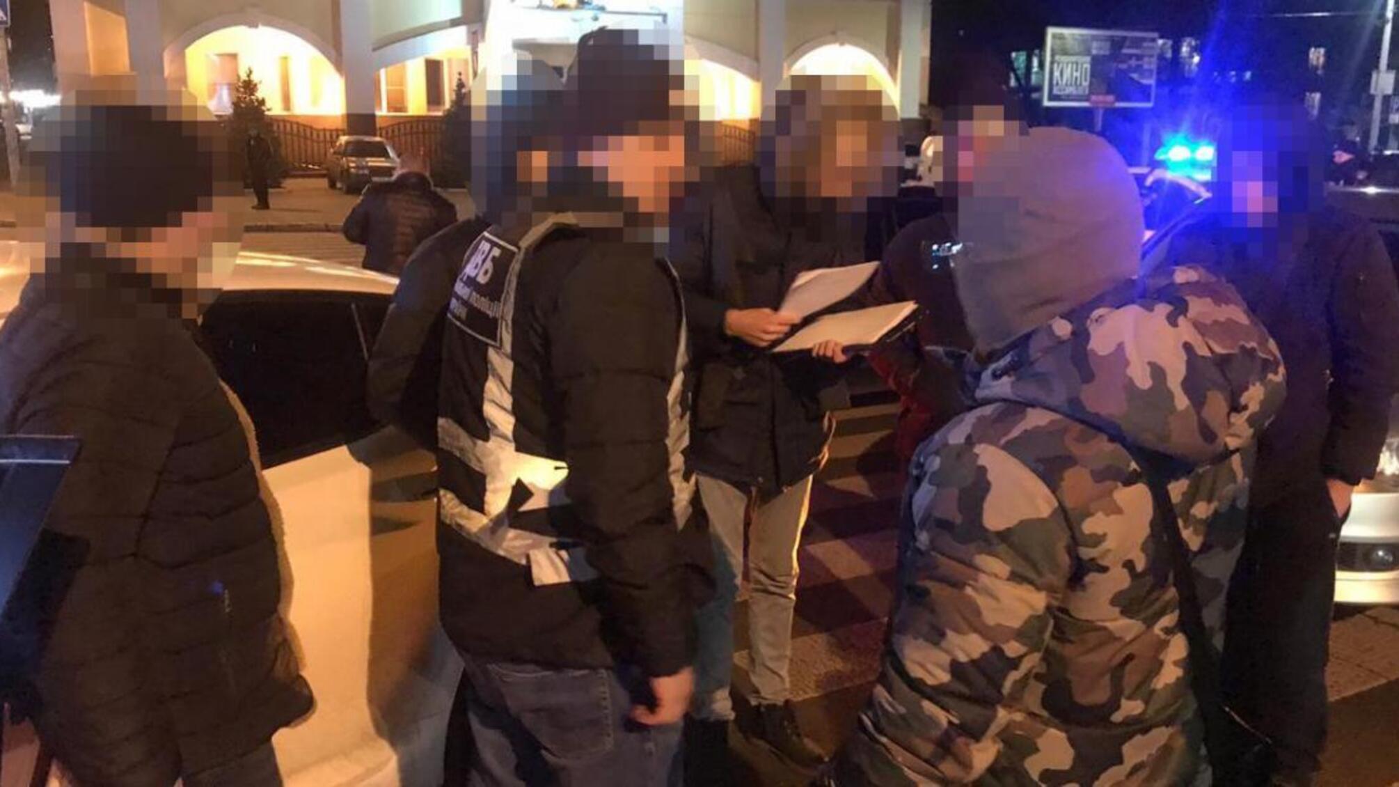12 000 гривень за уникнення тюремного терміну — оперуповноважений Нацполіції постане перед судом