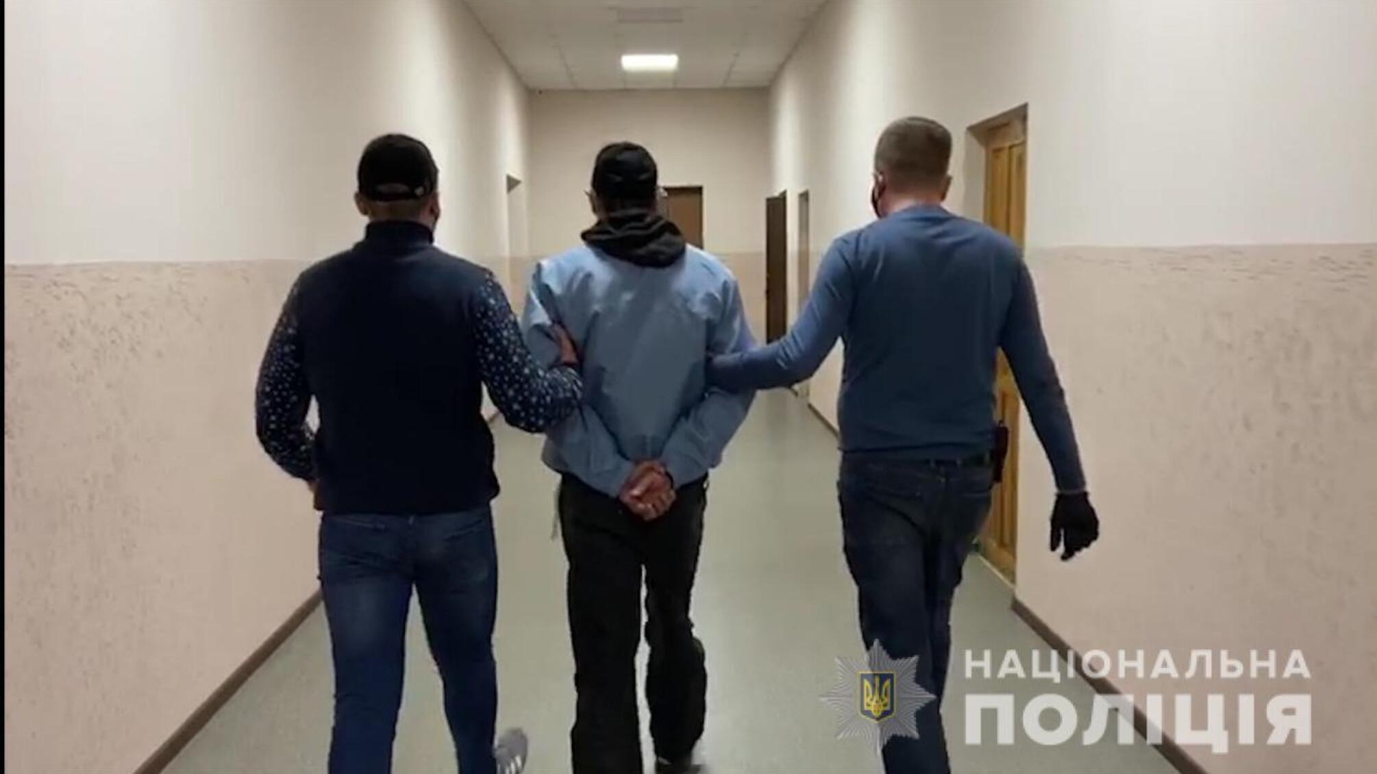 Поліцейські викрили 35-річного одесита у незаконному заволодінні мопедом жителя Малиновського району