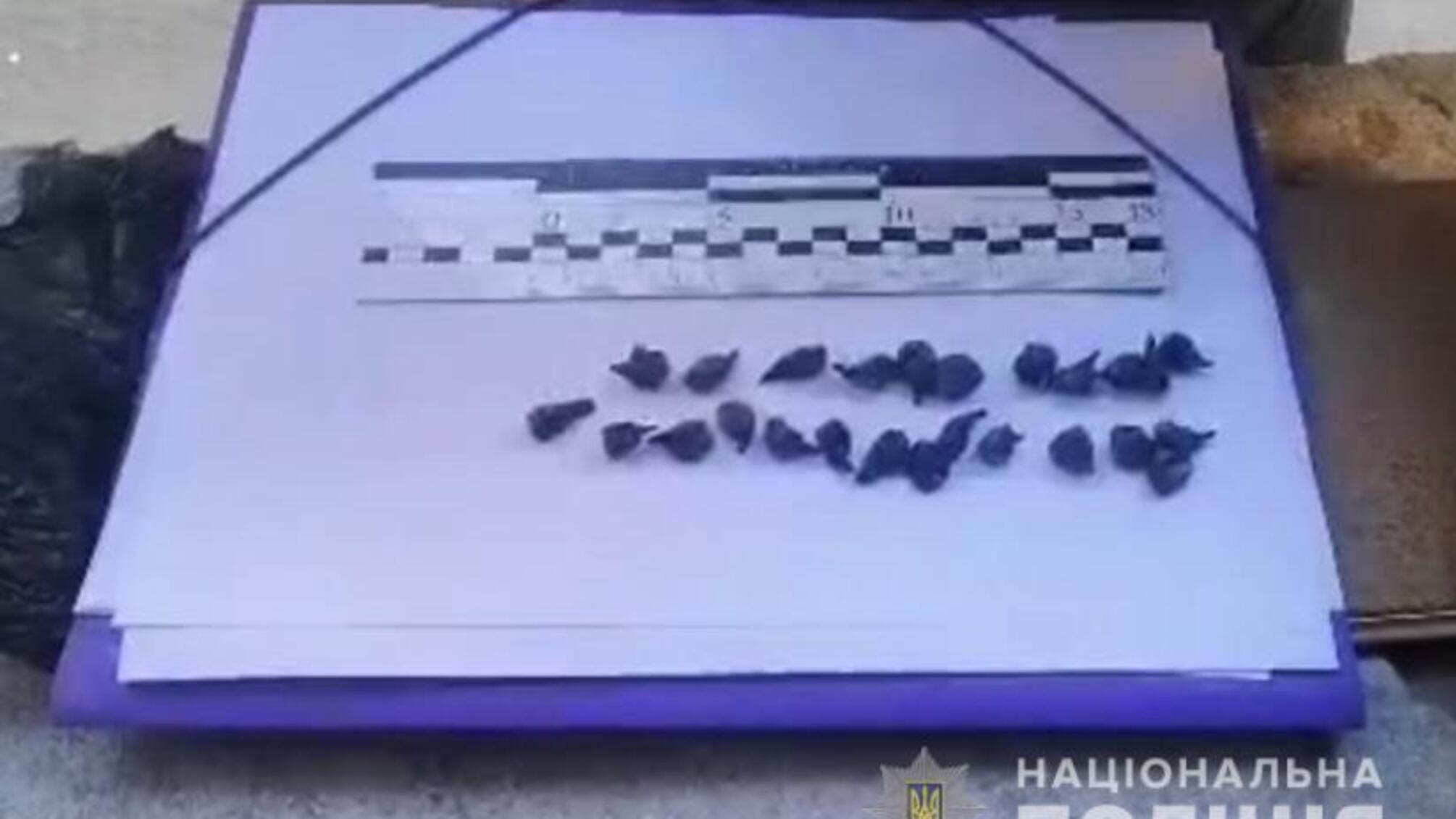 Поліцейські затримали одесита за підозрою у розповсюдженні наркотичних засобів на території Малиновського району