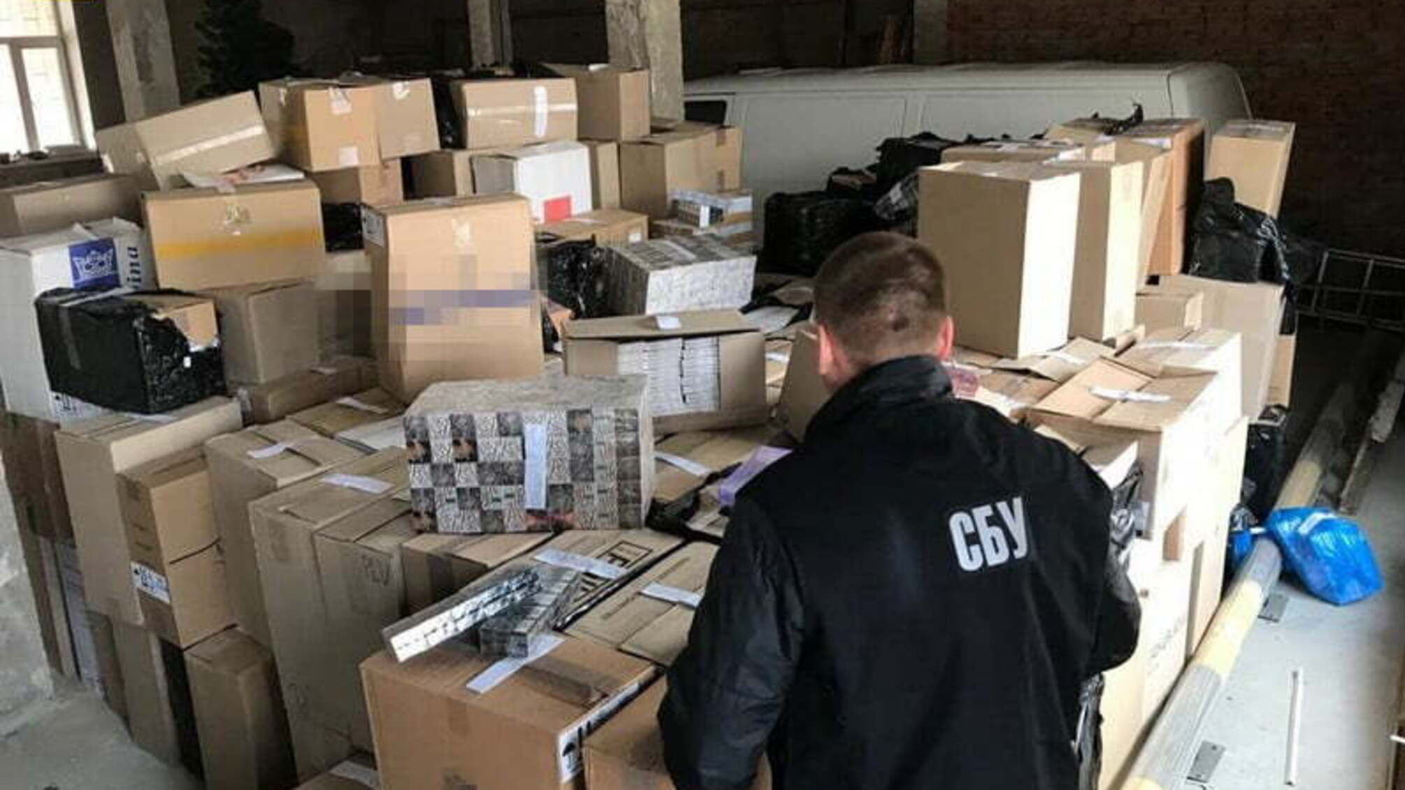 На Полтавщині СБУ блокувала реалізацію контрафактної підакцизної тютюнової продукції (відео)