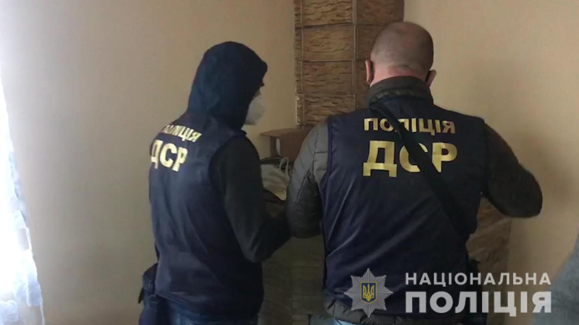 Поліцейські затримали іноземця за підозрою у викраденні майна з квартири одеситки