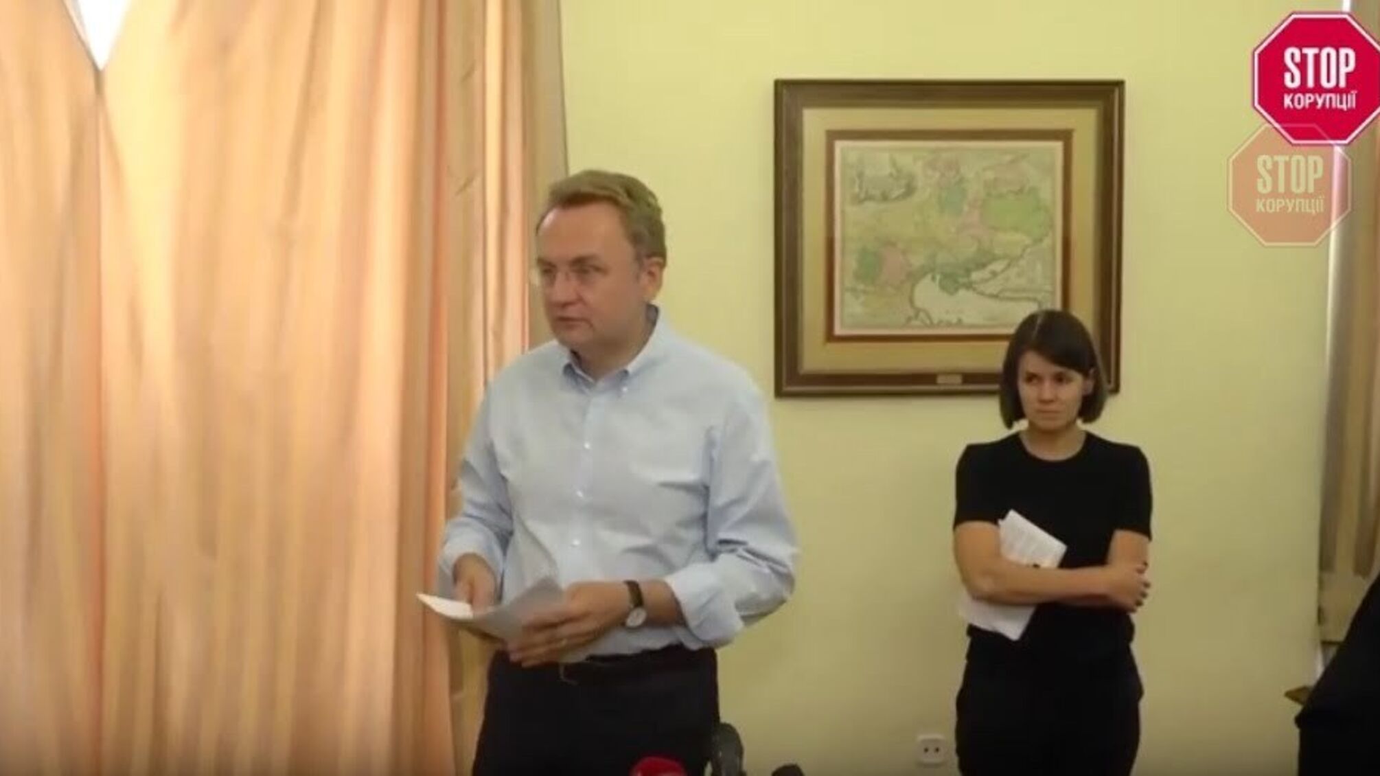 У Садового виявили симптоми, схожі на коронавірус
