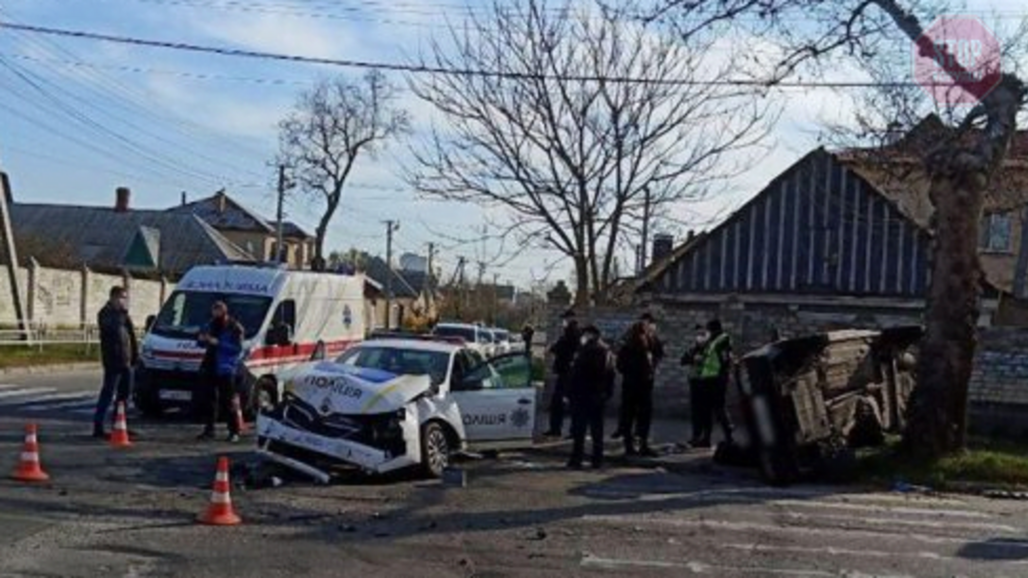 У Херсоні поліцейська автівка потрапила у ДТП