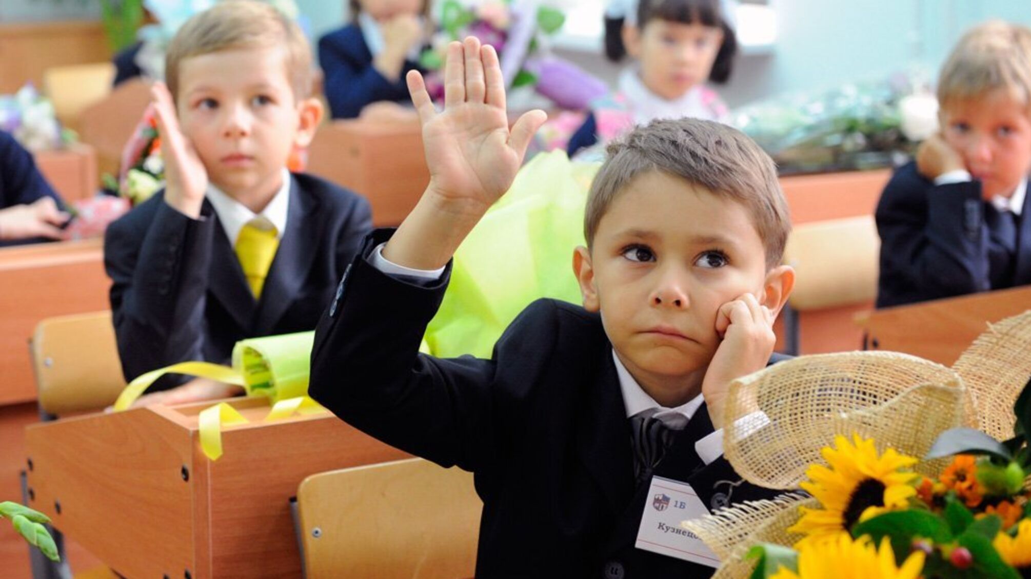 «В російськомовних школах майже вся навчальна програма має бути українською» - міністр освіти