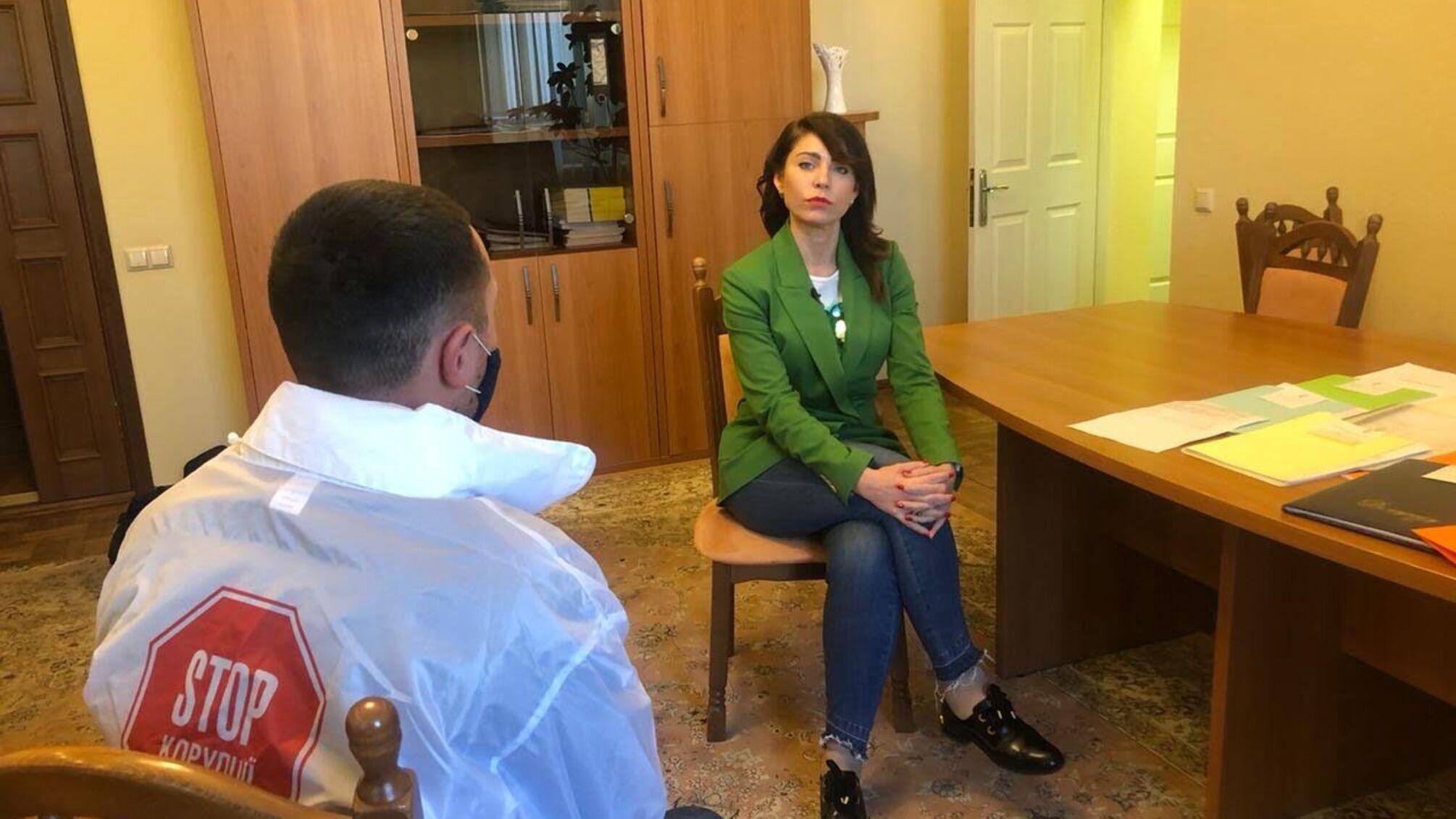 Журналісти Стопкору навідались за інтерв'ю до відстороненої голови Фонду соцстрахування