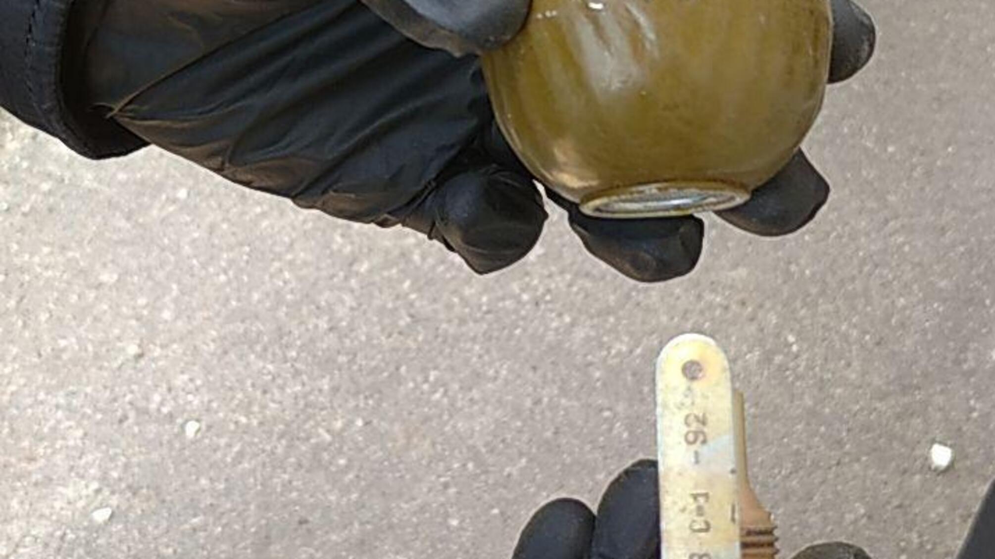 На Вінничині поліція затримала місцевого жителя під час збуту гранати