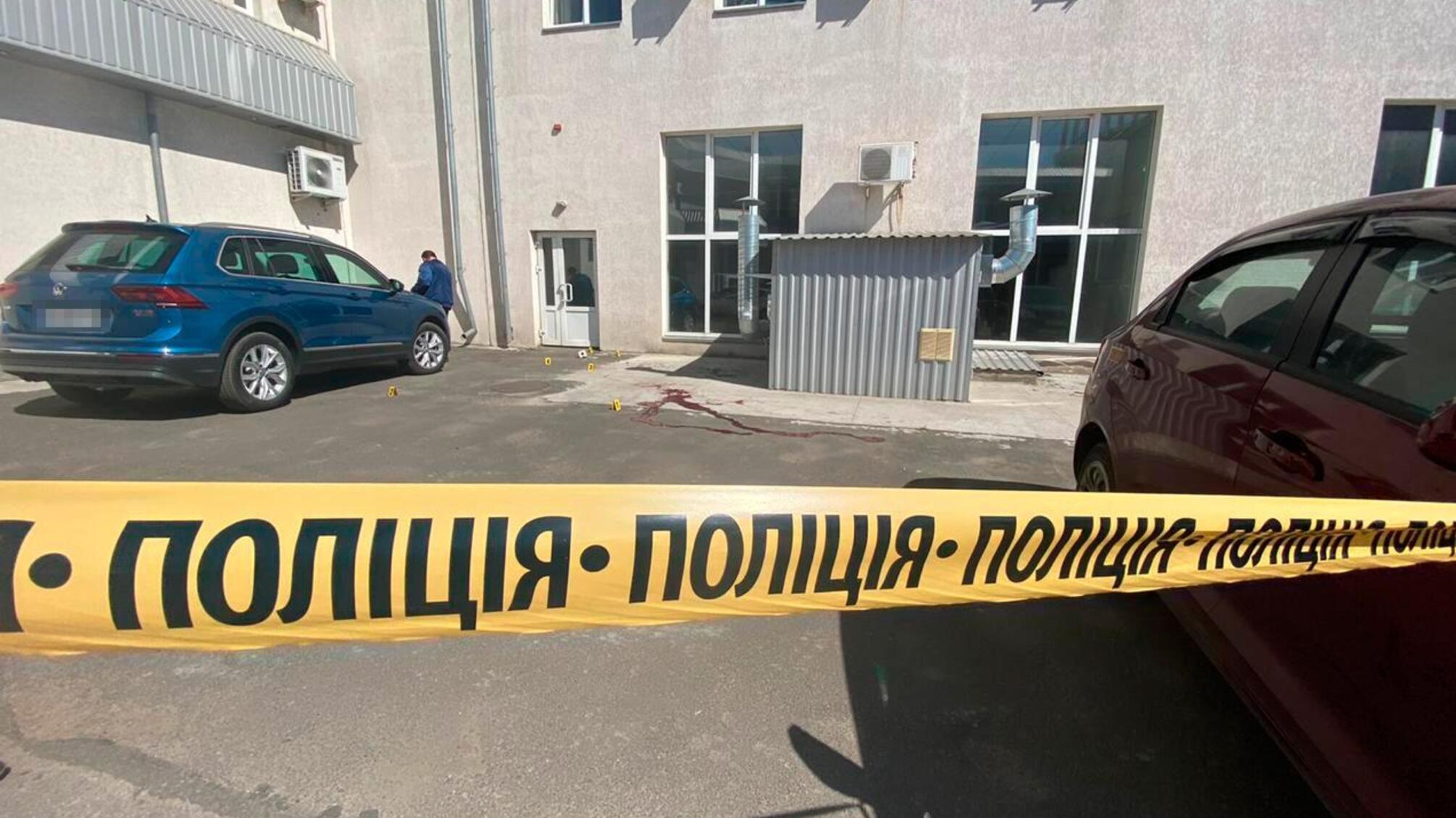 Поліція розслідує обставини стрілянини у Миколаєві, під час якої поранений бізнесмен