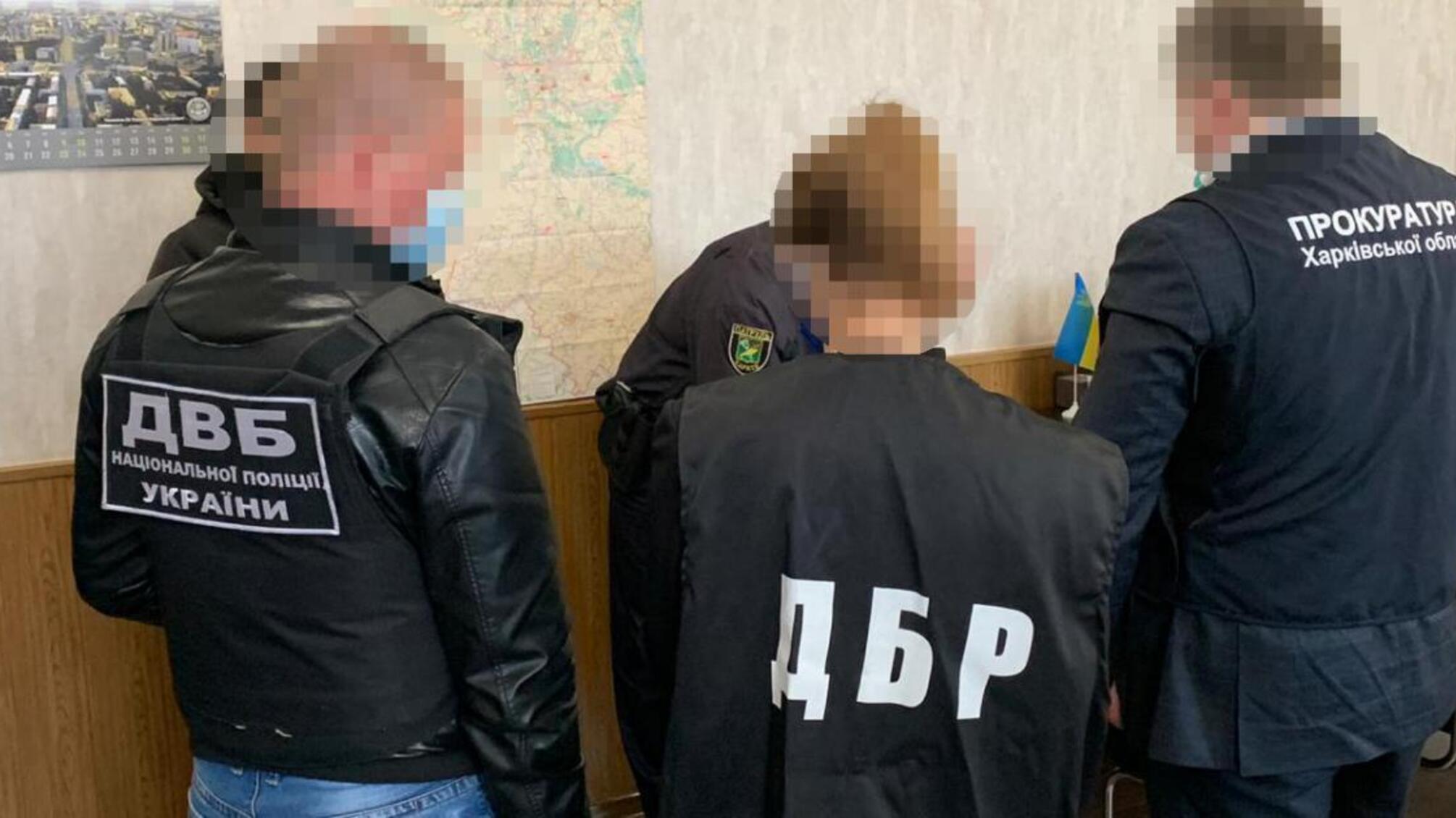 Незаконне заволодіння автомобілем та його продаж — ДБР повідомило про підозру двом патрульним