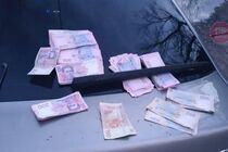 На Виноградівщині злодії викрали у пенсіонерки 350 тисяч гривень