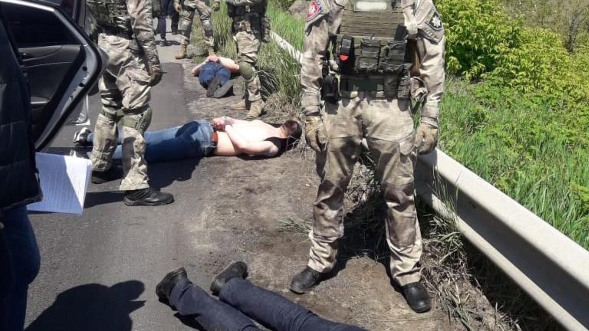 Житомирські оперативники затримали міжрегіональну групу угонщиків престижних авто