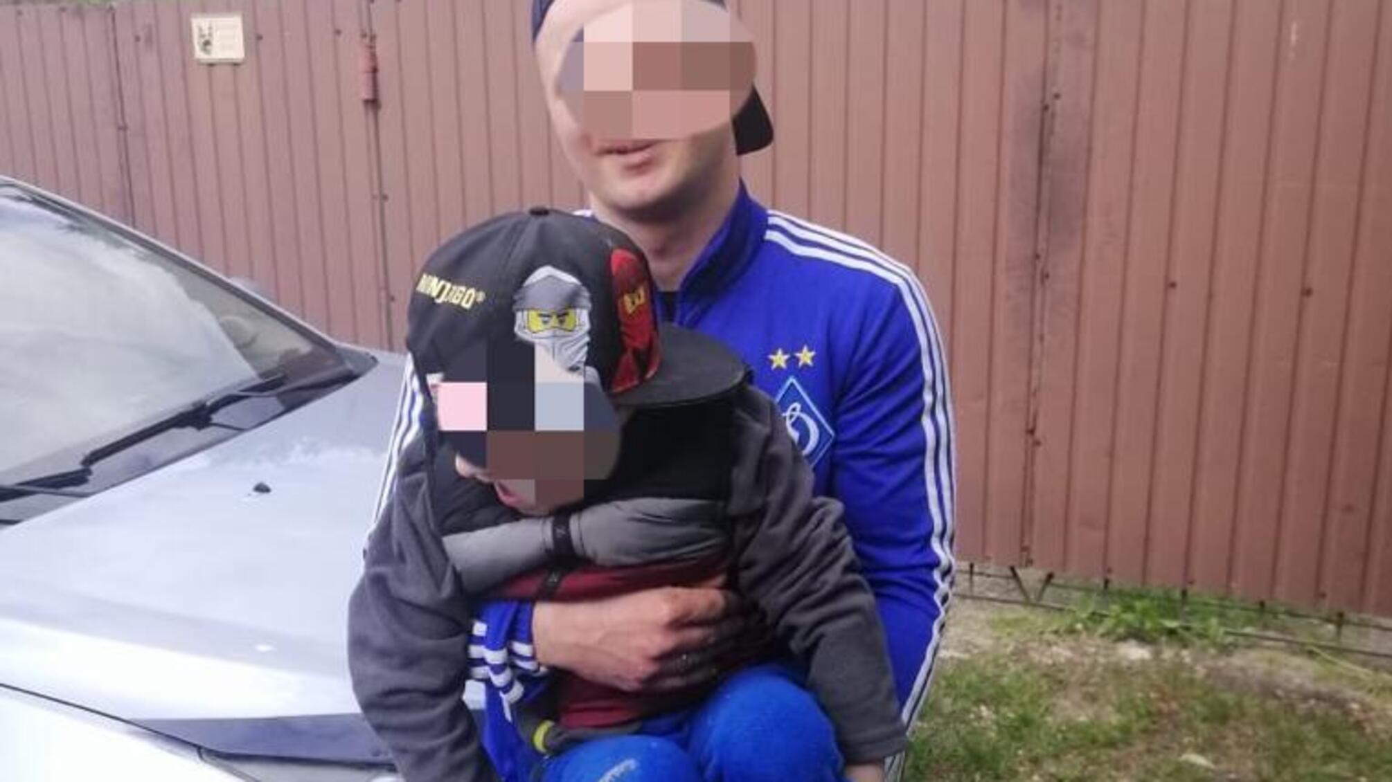Поліція за пів години розшукала у лісі зниклого 4-річного малюка