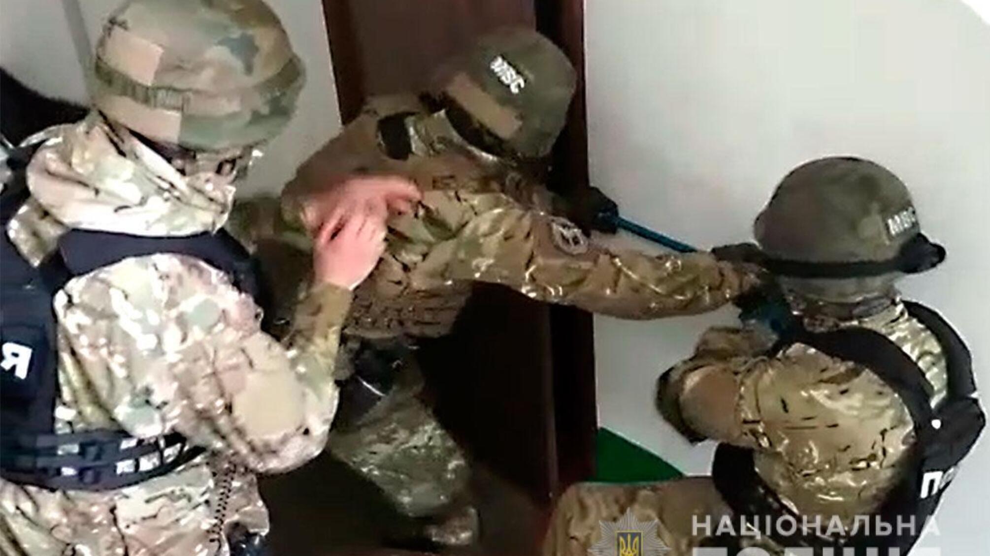 На Полтавщині правоохоронці викрили злочинну групу, яка виготовляла та збувала амфетамін