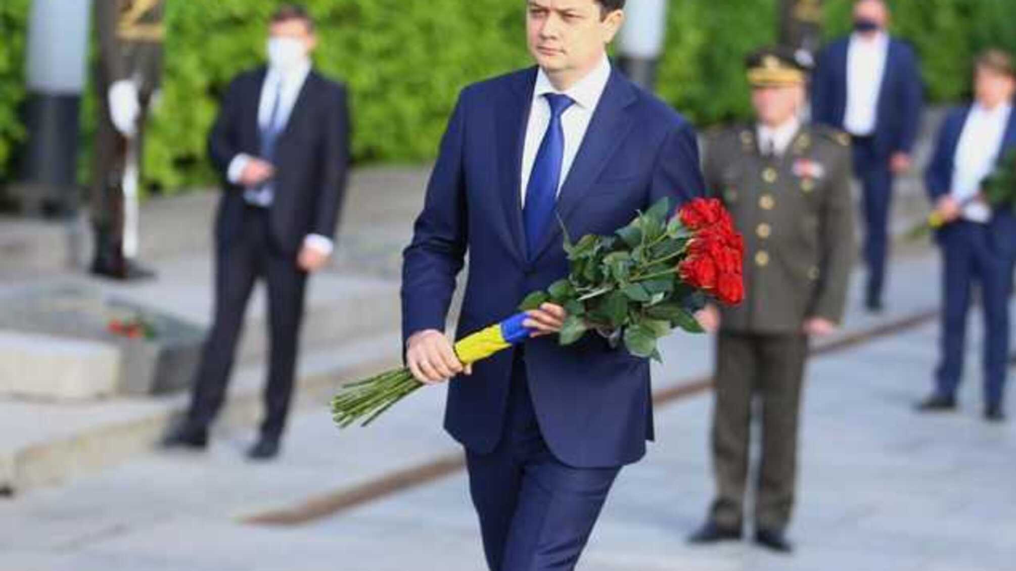 Разумков вшанував пам’ять загиблих у ході Другої світової війни