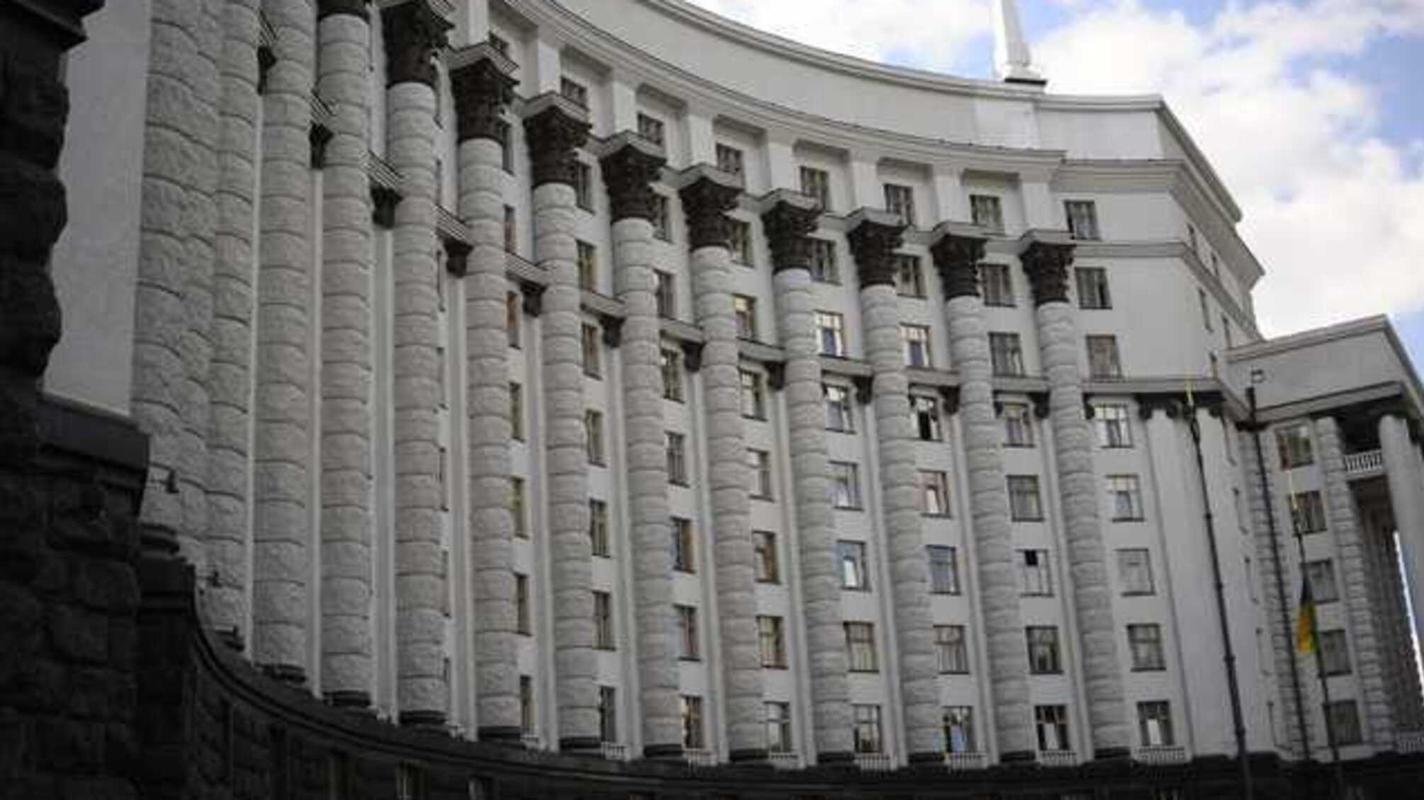 Кабмін сьогодні затвердить програму створення робочих місць, – Шмигаль