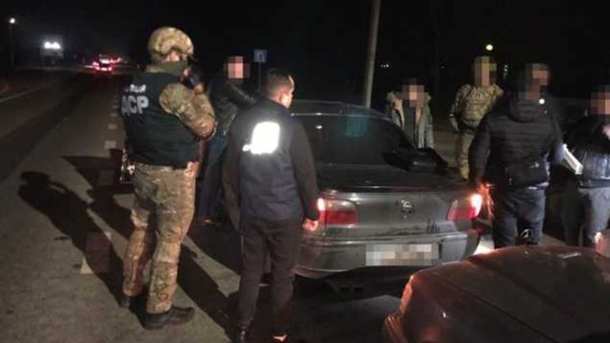 Справу львівських податківців, звинувачених у хабарі, передали до суду