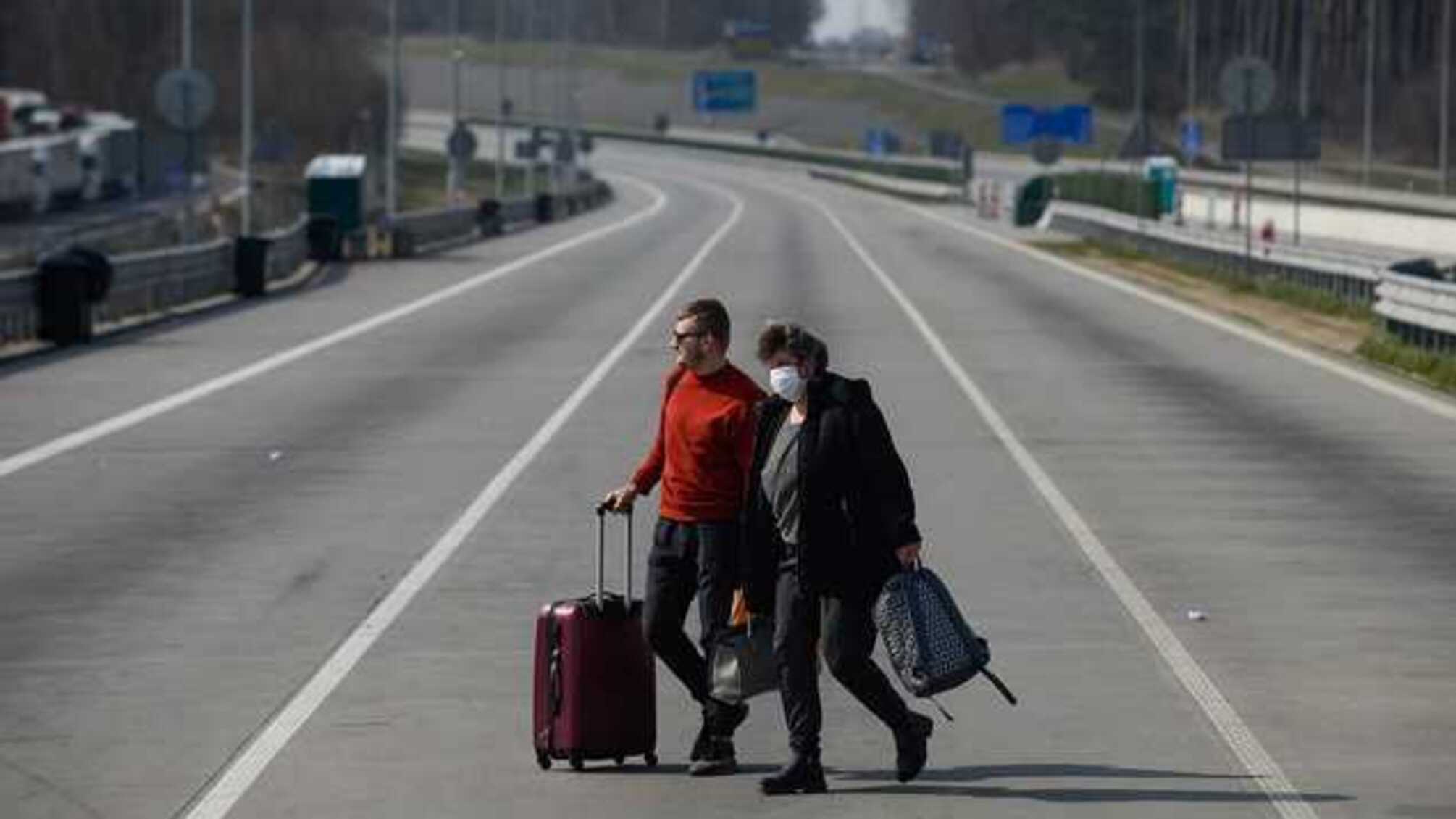 Пусть власти идут подальше с такими зарплатами: почему заробитчане выбирают чужбину