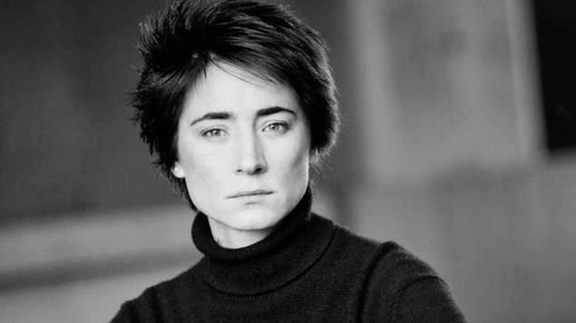 Земфира с 'Миротворца' поздравила Вакарчука с 45-летием