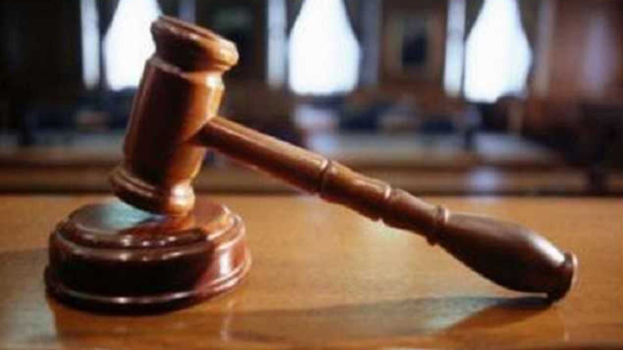 В Грузии 'воры в законе' подали в суд на президента