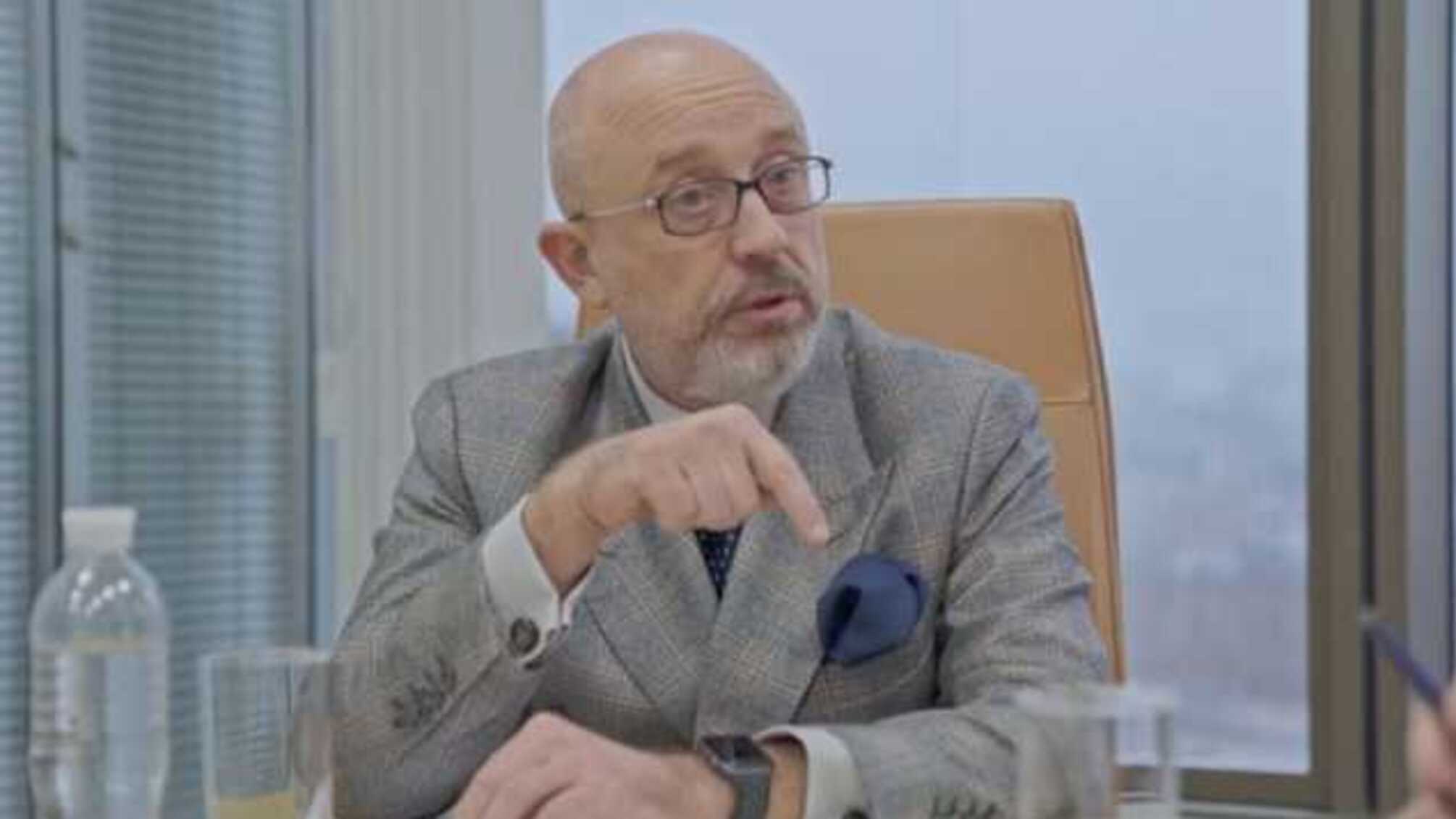 В Кабмине озвучили новую проблему, с которой столкнуться пенсионеры ОРДЛО после открытия КПВВ