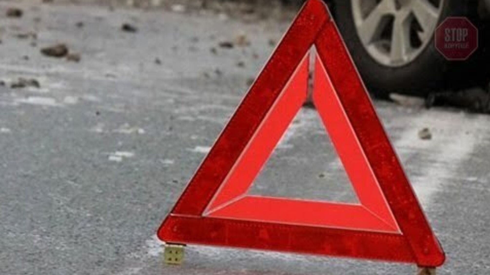 У Франківську автомобіль 'швидкої' потрапив у ДТП, є постраждалі