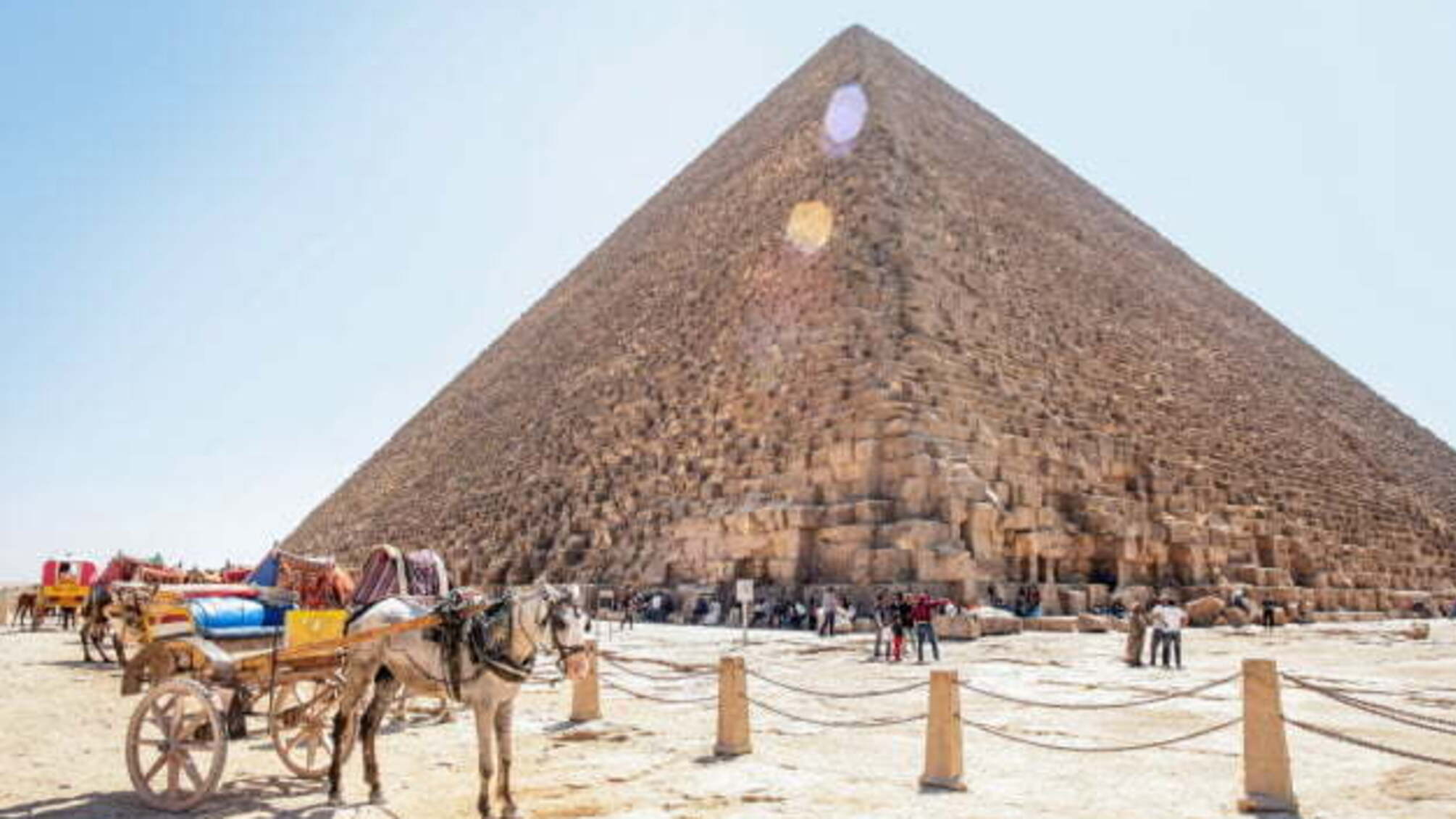 Влада Єгипту вирішила тимчасово посилити карантин