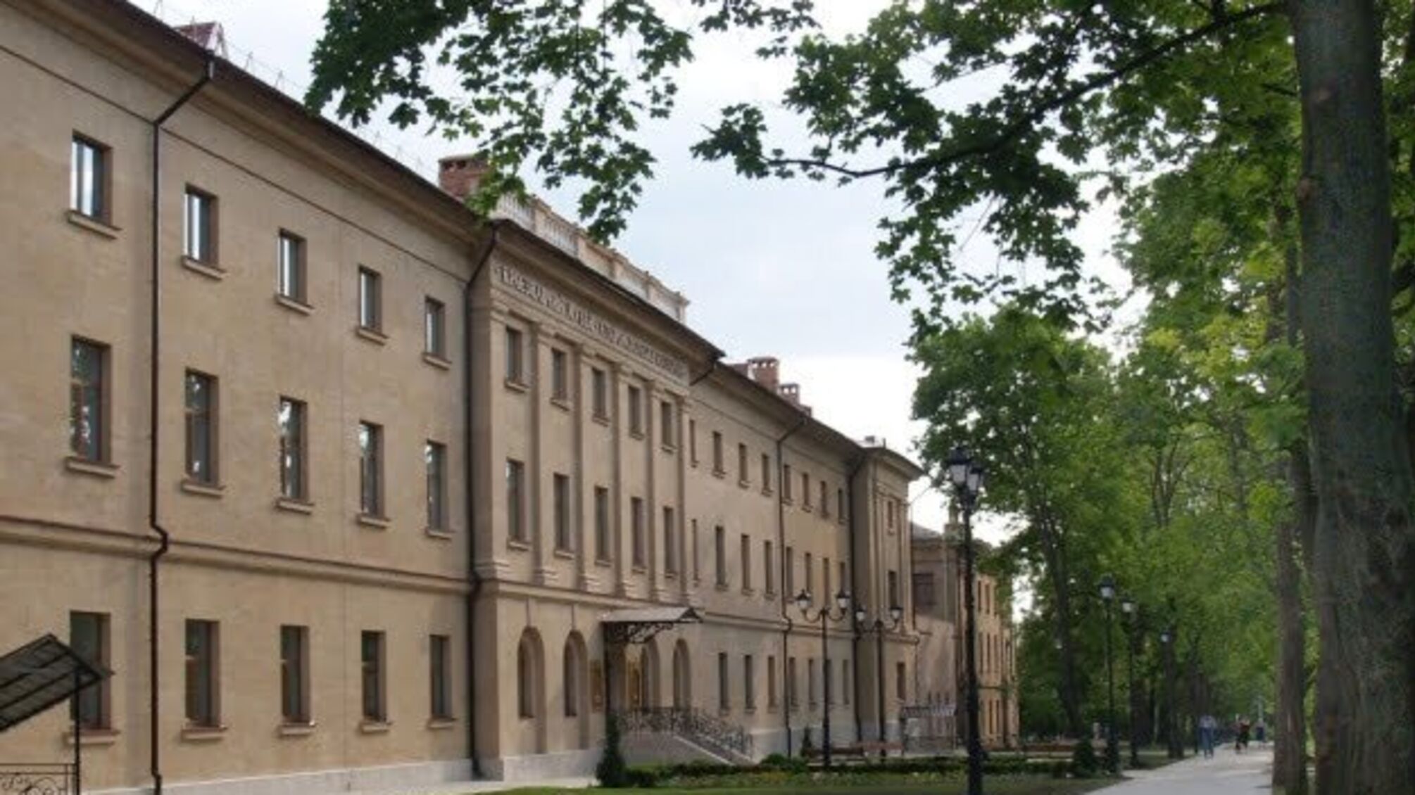 Миколаївський краєзнавчий музей знову відкривається для відвідувачів