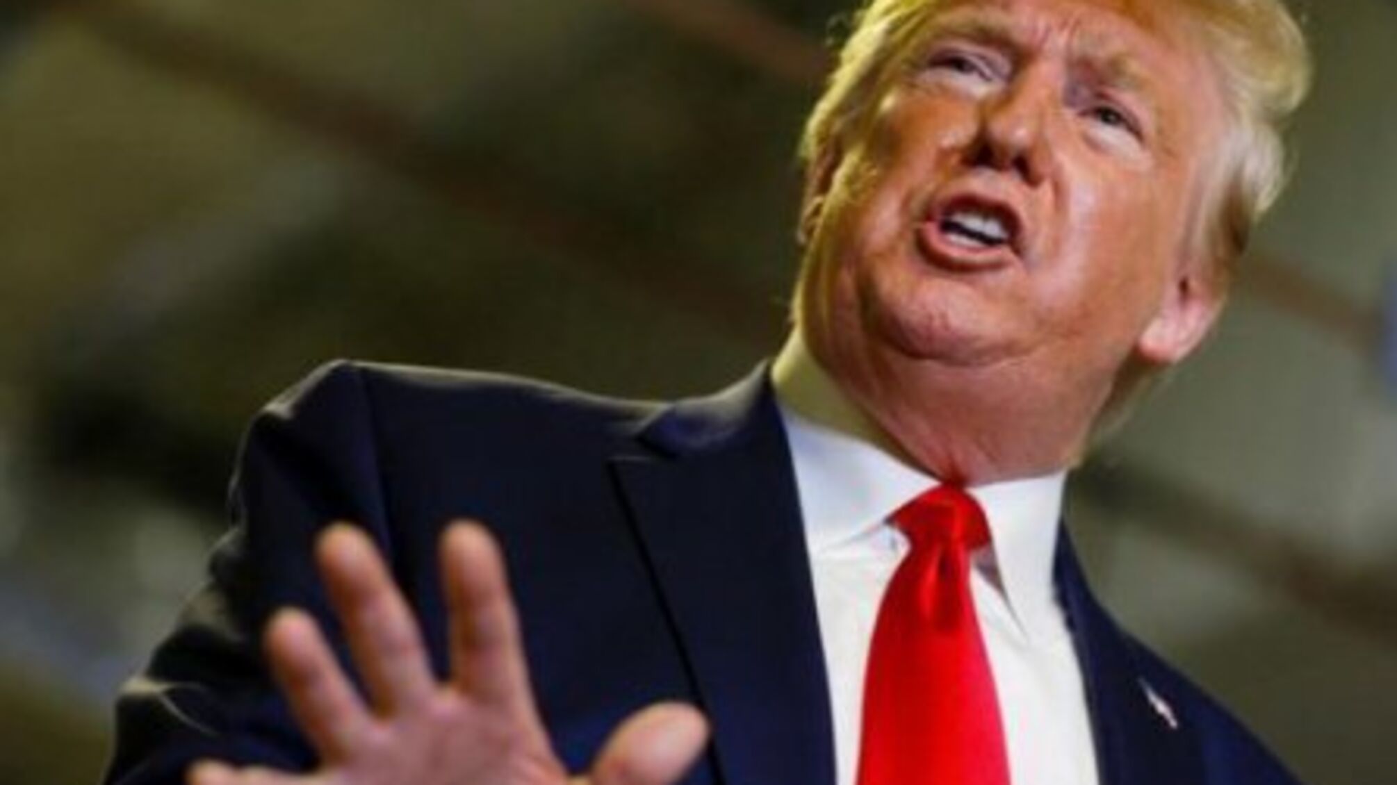 Припинить фінансування та покине організацію: Трамп пригрозив ВООЗ та поставив умову