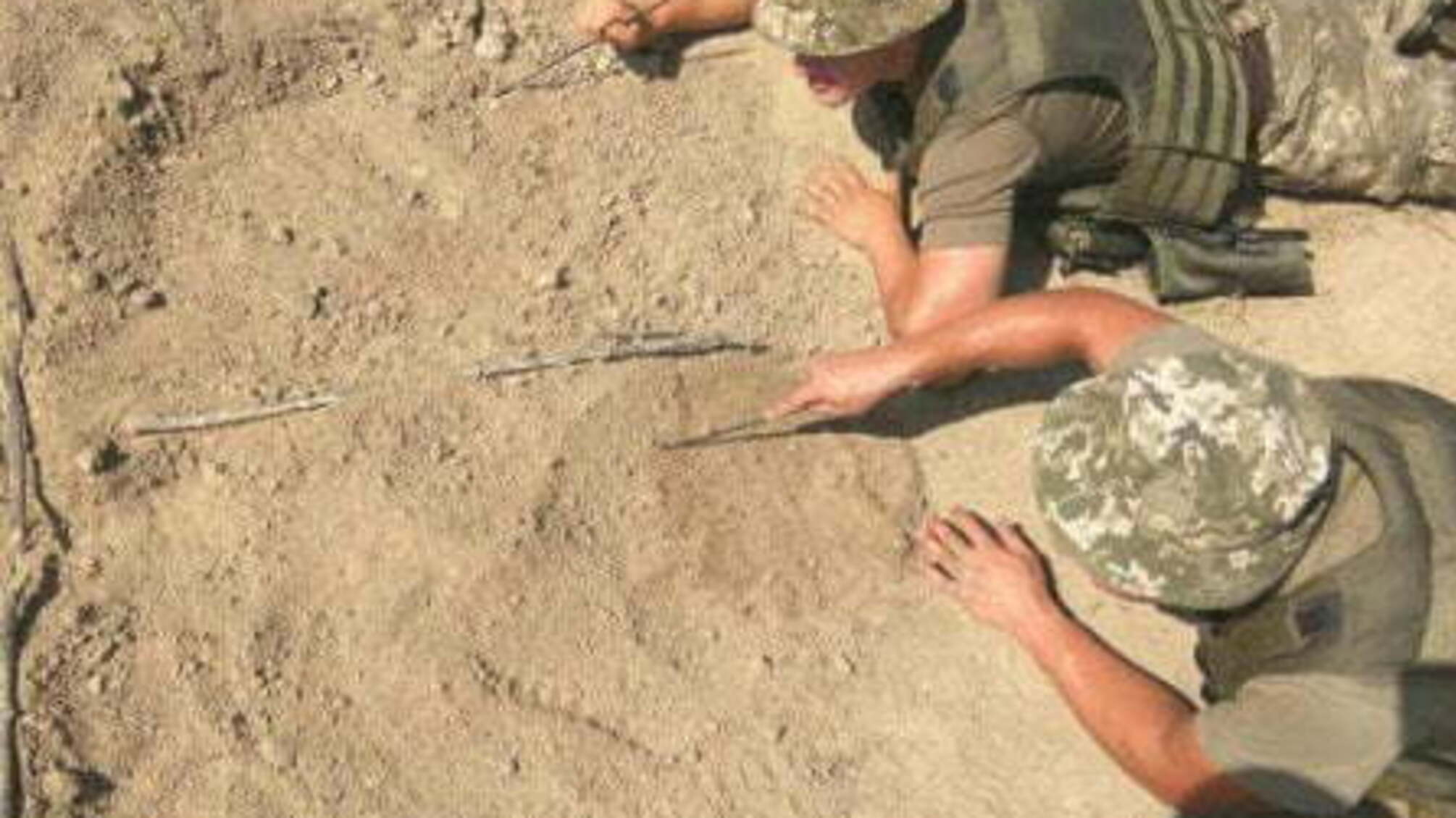 Нейтралізуючи ворожу активність, наші захисники поранили трьох російських найманців