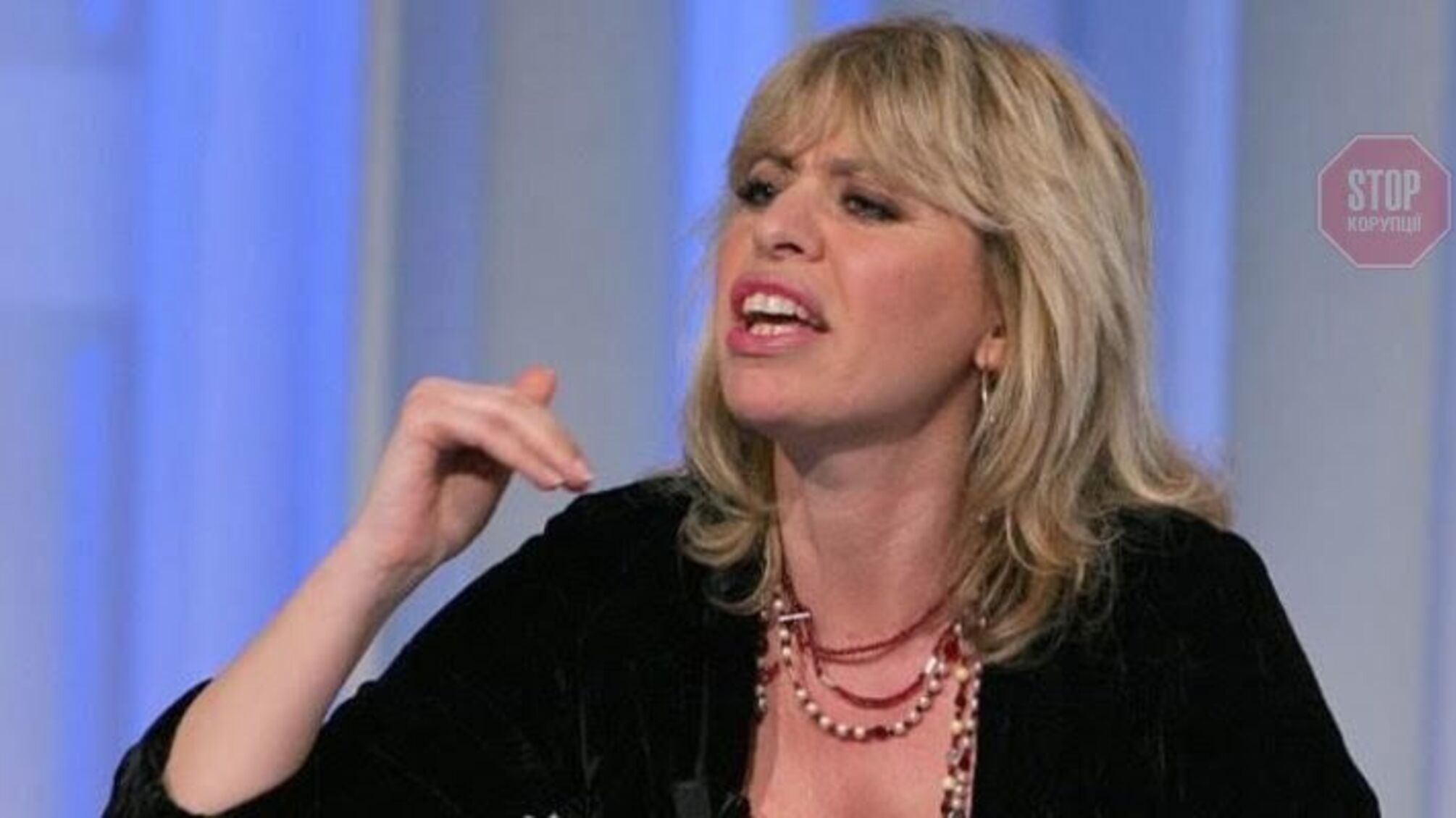 Президент Зеленський зняв санкції з онучки італійського диктатора