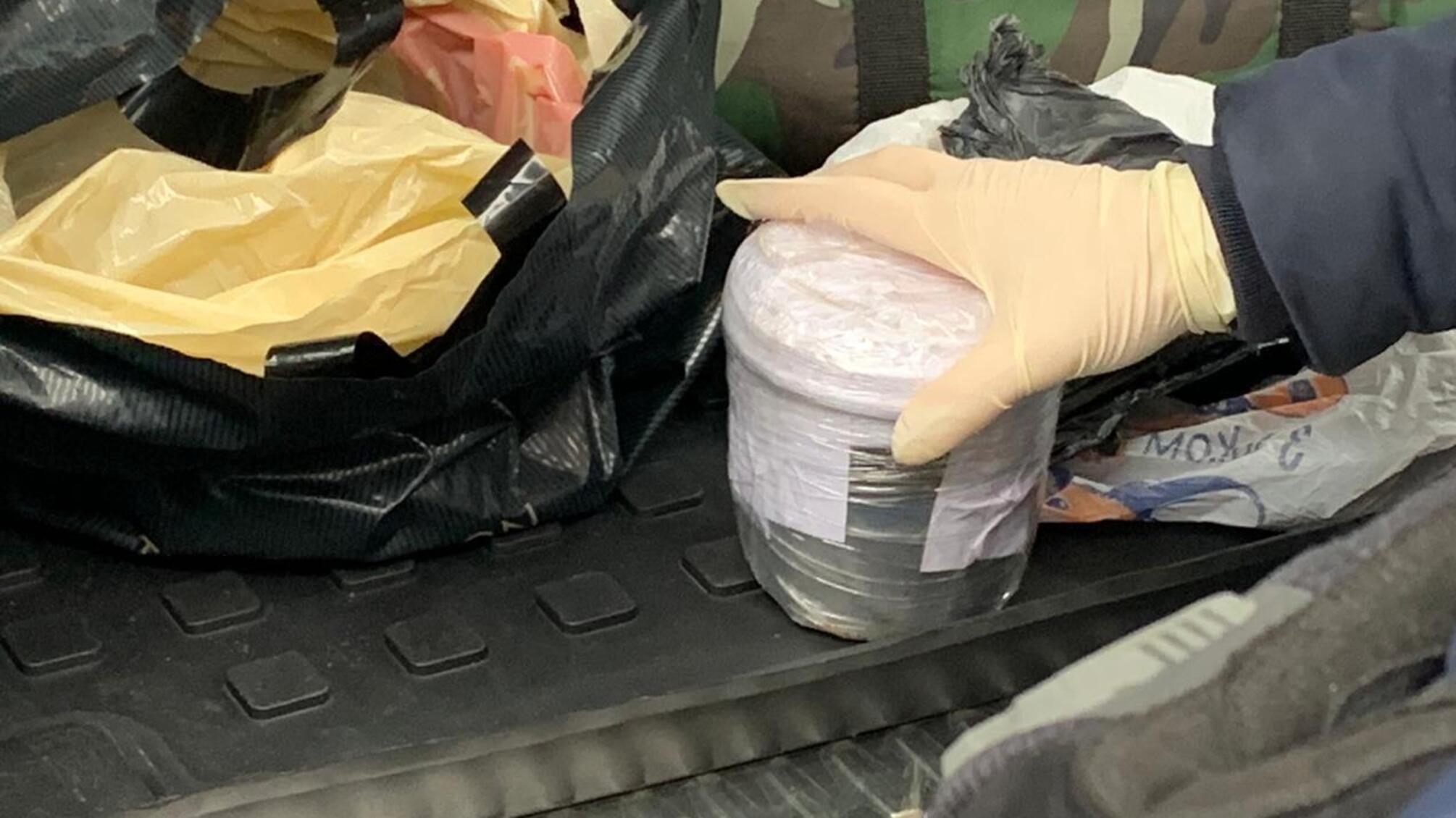 У Києві повідомлено про підозру чоловіку, який збув більше 8 кілограмів ртуті