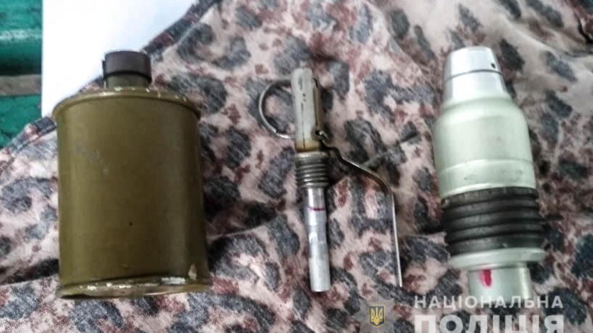На Херсонщині поліцейські викрили підозрюваного у збуті боєприпасів