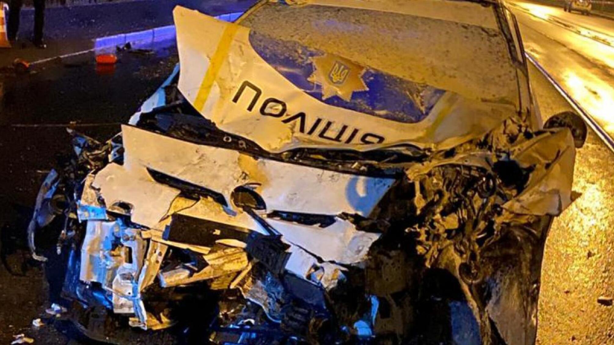 ДБР розслідує обставини смертельної ДТП за участю поліцейських у Харкові
