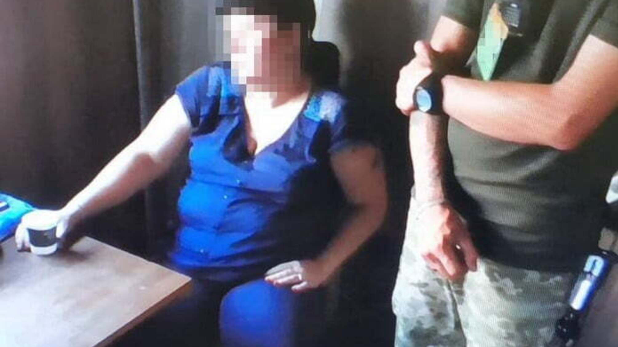 Повідомлено про підозру судді, яку контррозвідка СБУ викрила на перетині лінії розмежування за підробленим паспортом