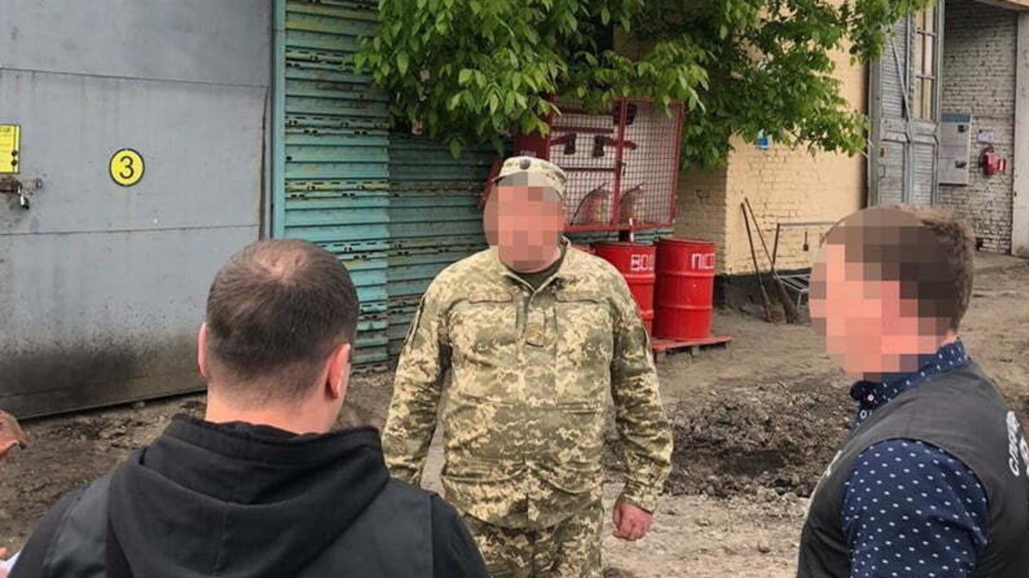 На Харківщині СБУ викрила розкрадання пального у центрі забезпечення Збройних Сил
