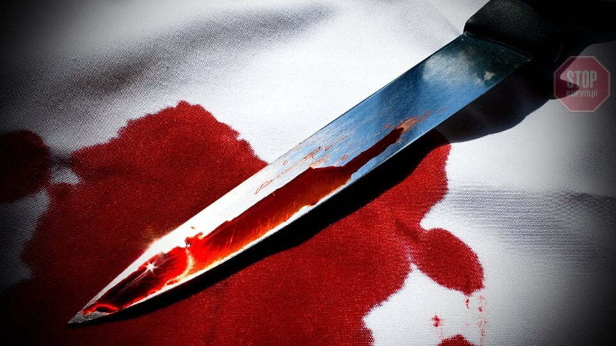 У Харкові чоловік штрикнув ножем в живіт продавчиню: жінка в реанімації (відео)