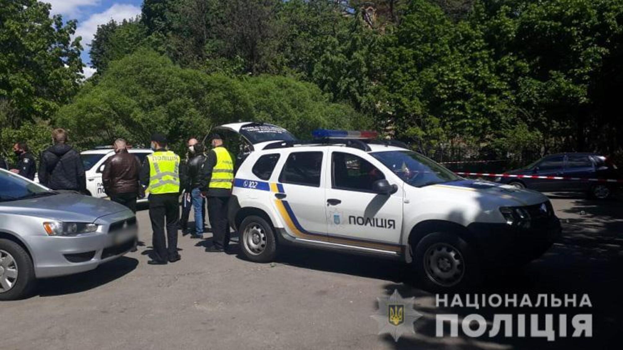 Поліцейські встановлюють обставини стрілянини на столичному Подолі