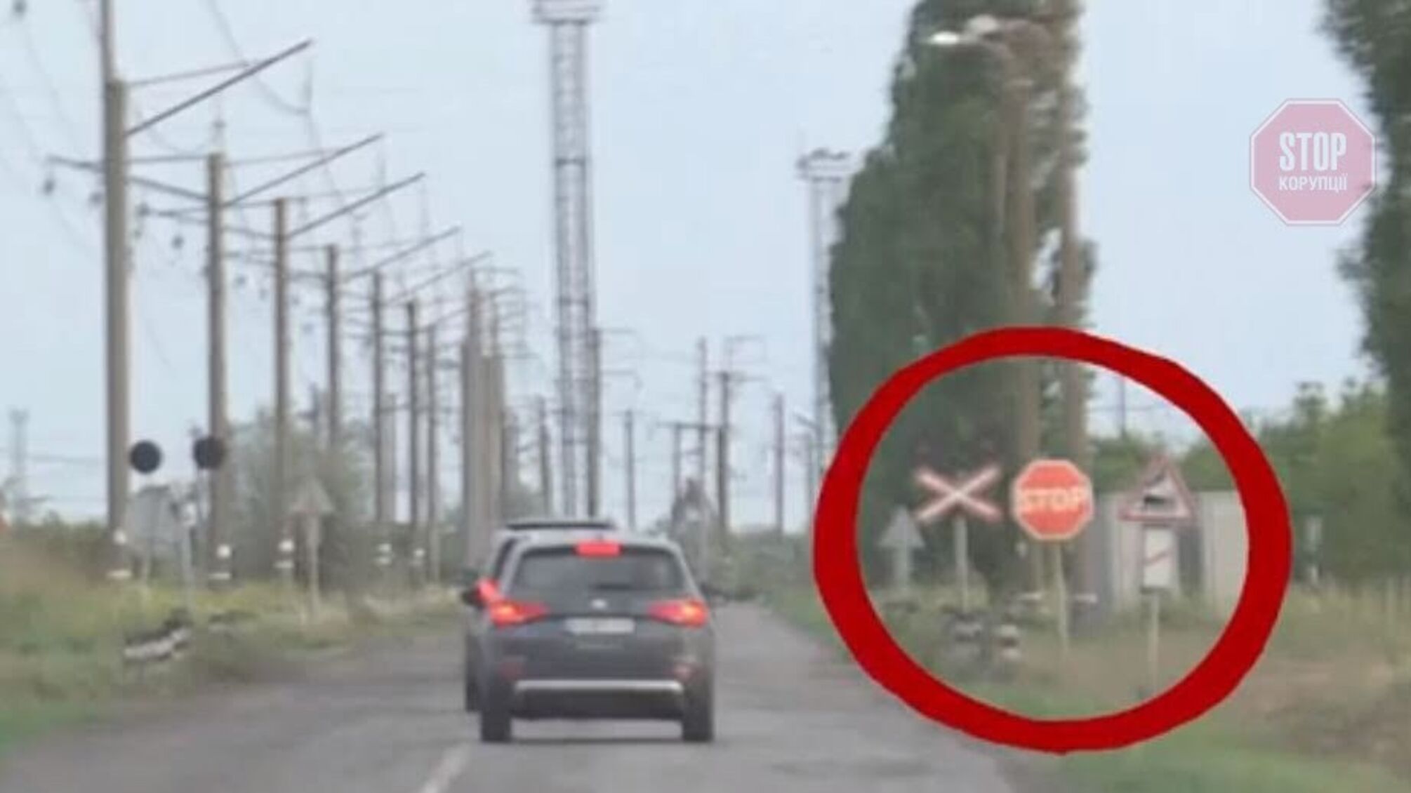 Міністр Криклій порушив ПДР: тікав від журналістів (відео)