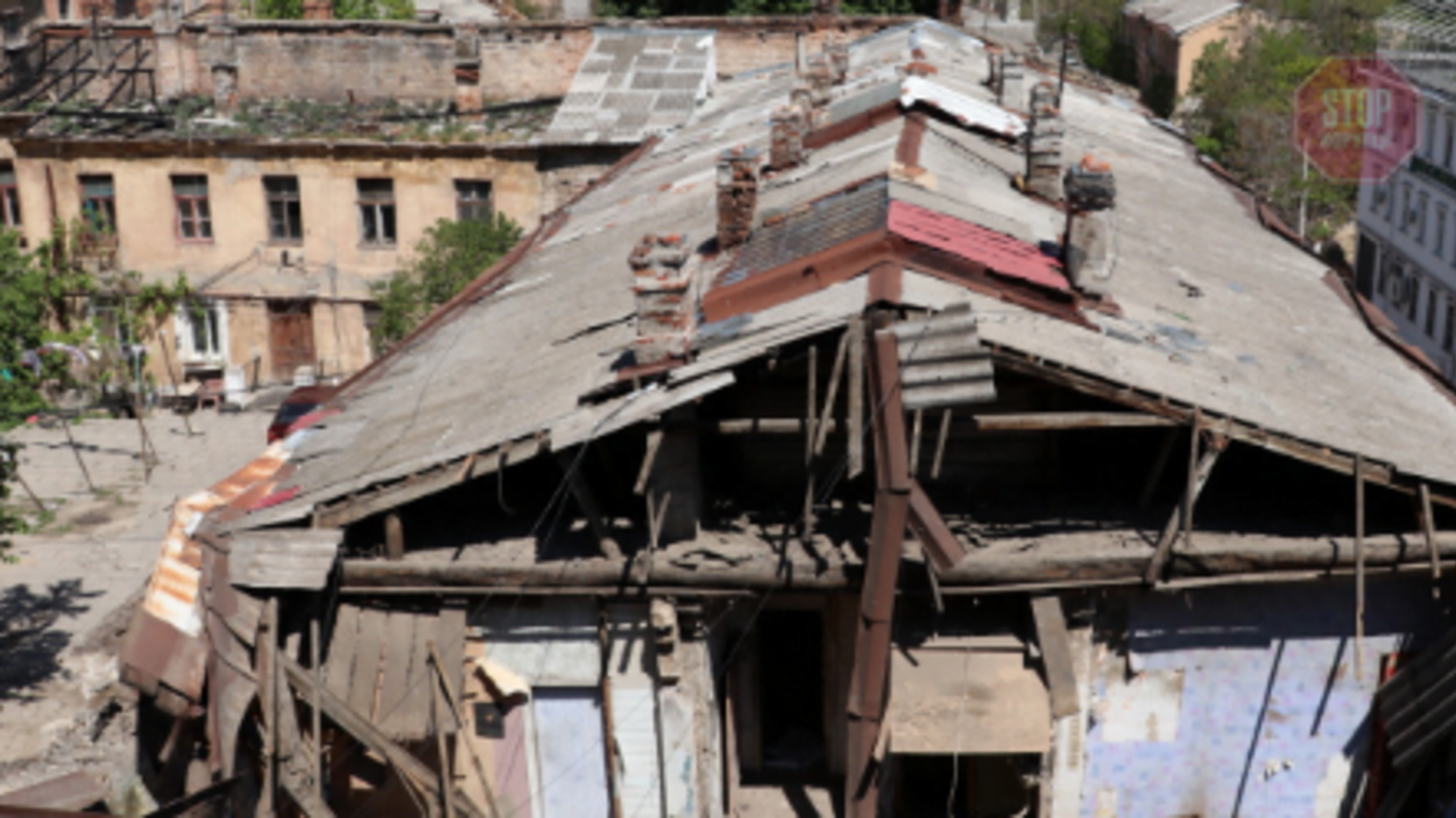В Одесі обвалився багатоквартирний будинок (фото)